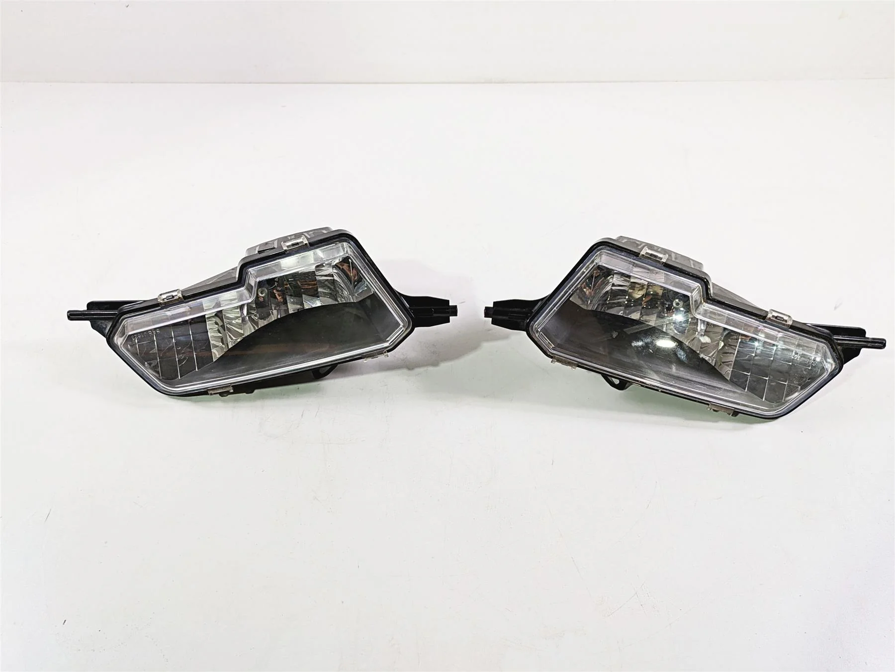 2020 Polaris Sportsman 1000 XP Front Bumper Headlight Set 2417231 2413433