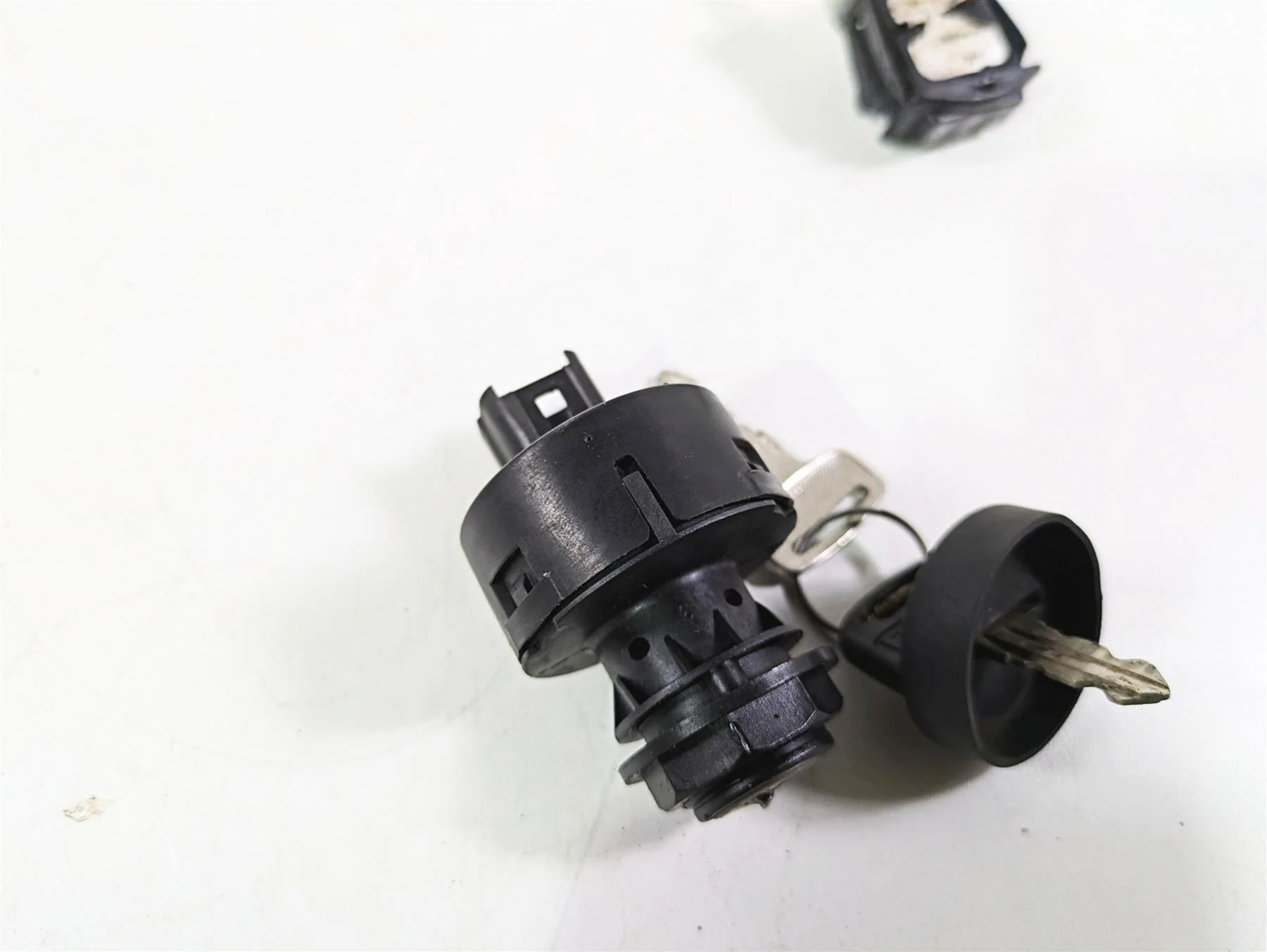 2020 Polaris Sportsman 1000 XP Ignition Switch Key Set 4016033 - Image 9
