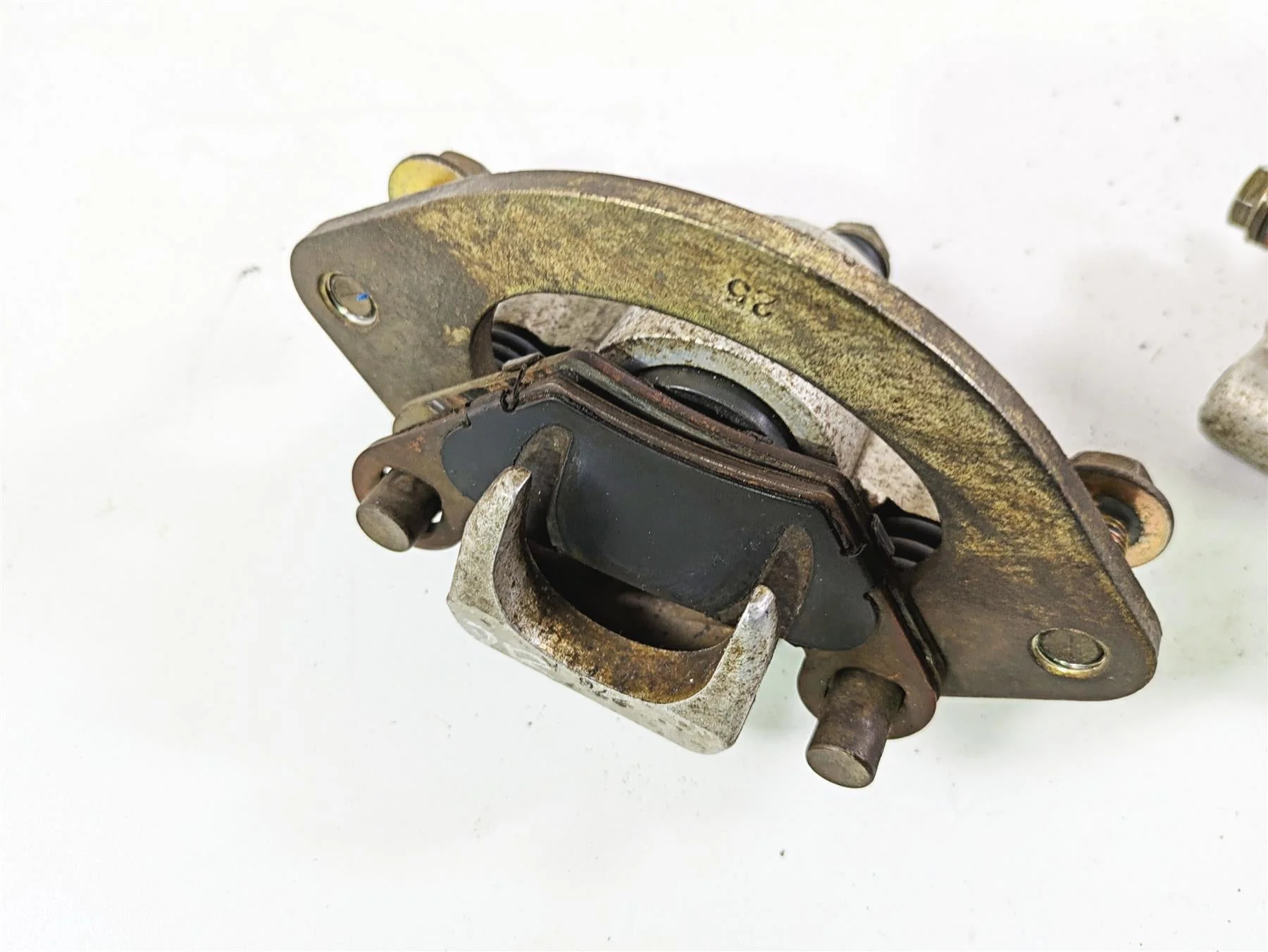2020 Polaris Sportsman 1000 XP Rear Brake Caliper Set 1911301 1911302 - Image 12