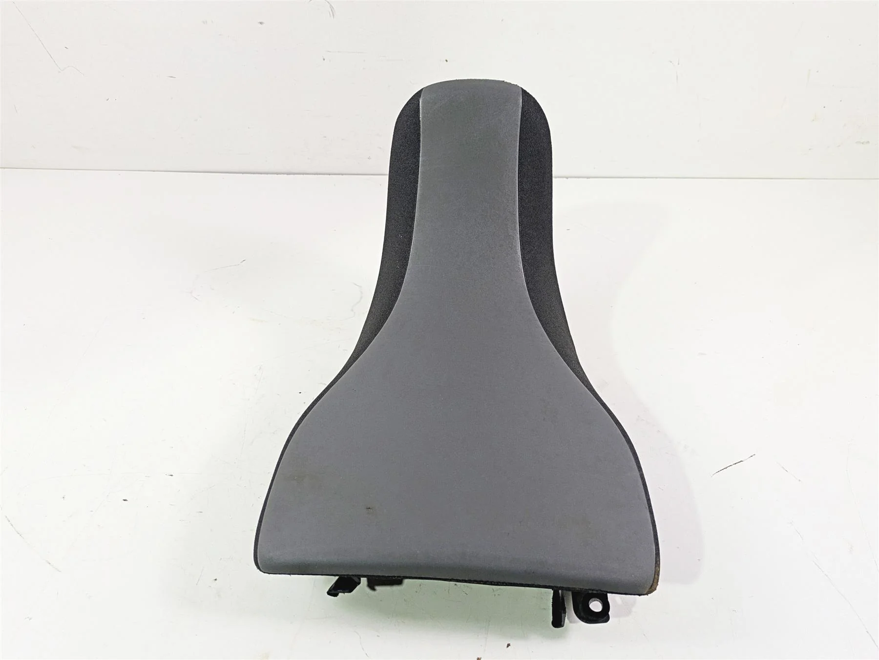 2020 Suzuki V-Strom 1050 XT Front Rider Seat Saddle - Read 45100-06L10 - Image 4