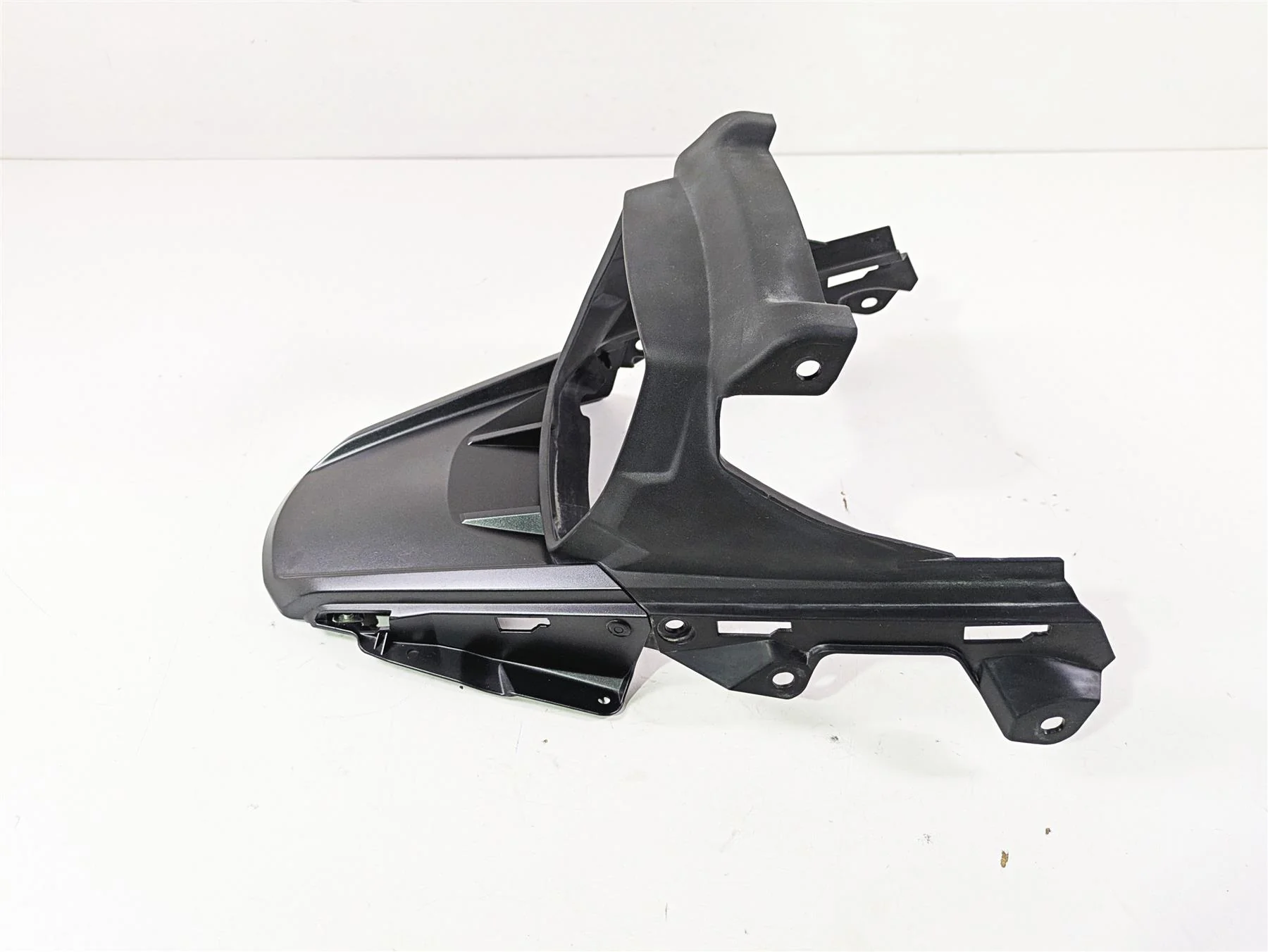 2020 Suzuki V-Strom 1050 XT Headlight Cover & Upper Fender Set 94411-06L00