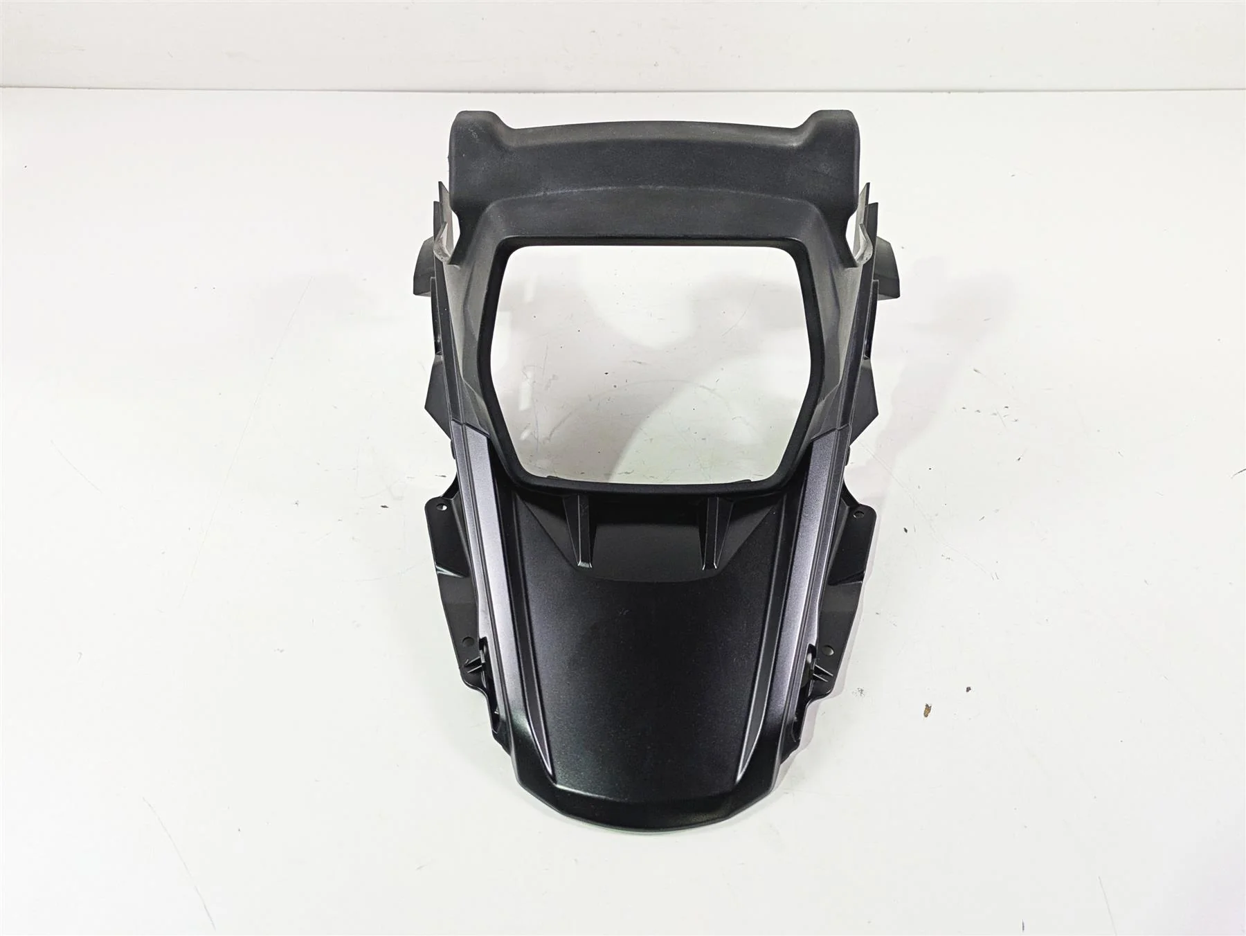2020 Suzuki V-Strom 1050 XT Headlight Cover & Upper Fender Set 94411-06L00 - Image 4
