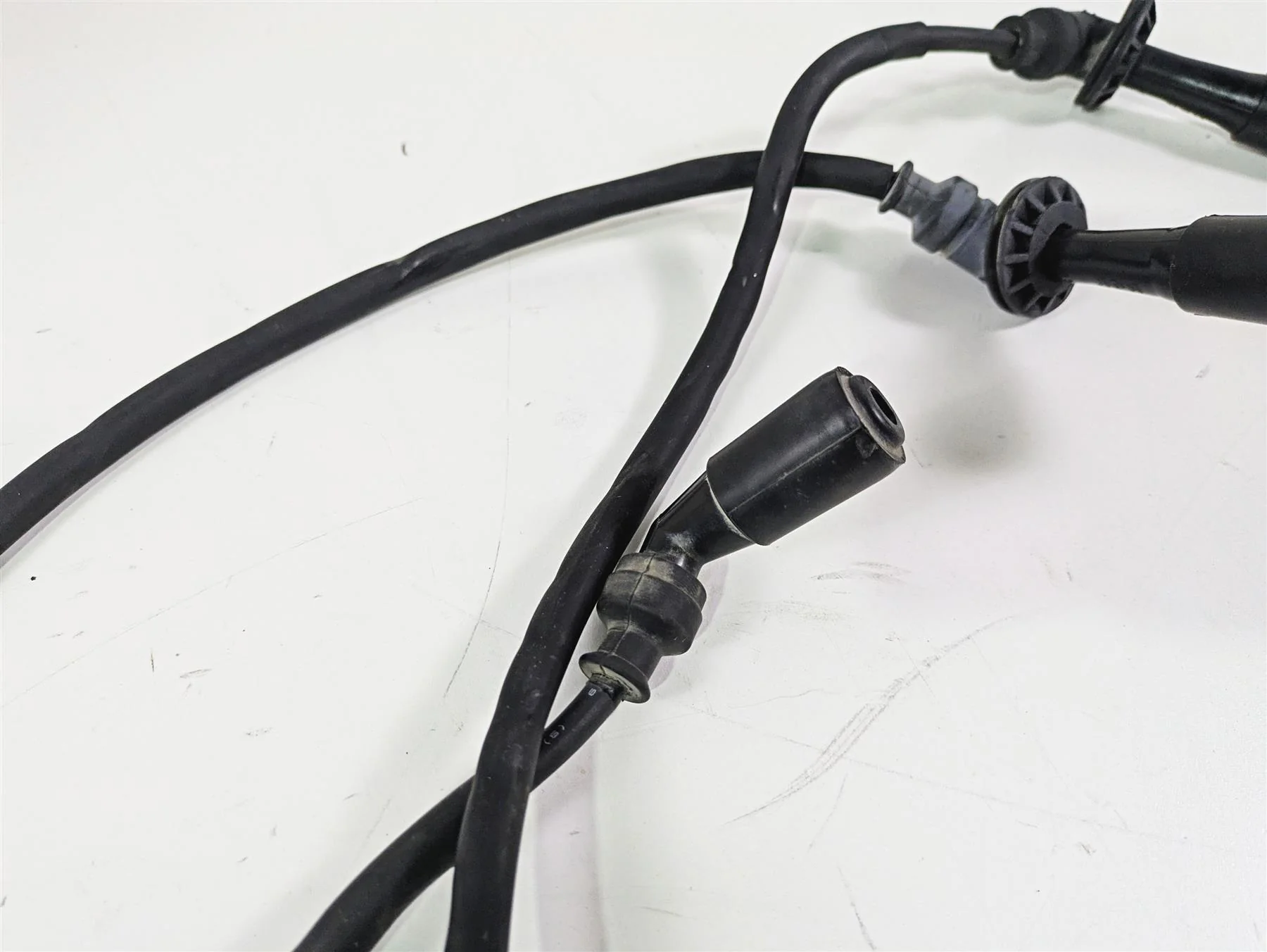 2020 Suzuki V-Strom 1050 XT Ignition Coil & Wires Set 33410-06G01 33410-06L00 - Image 8