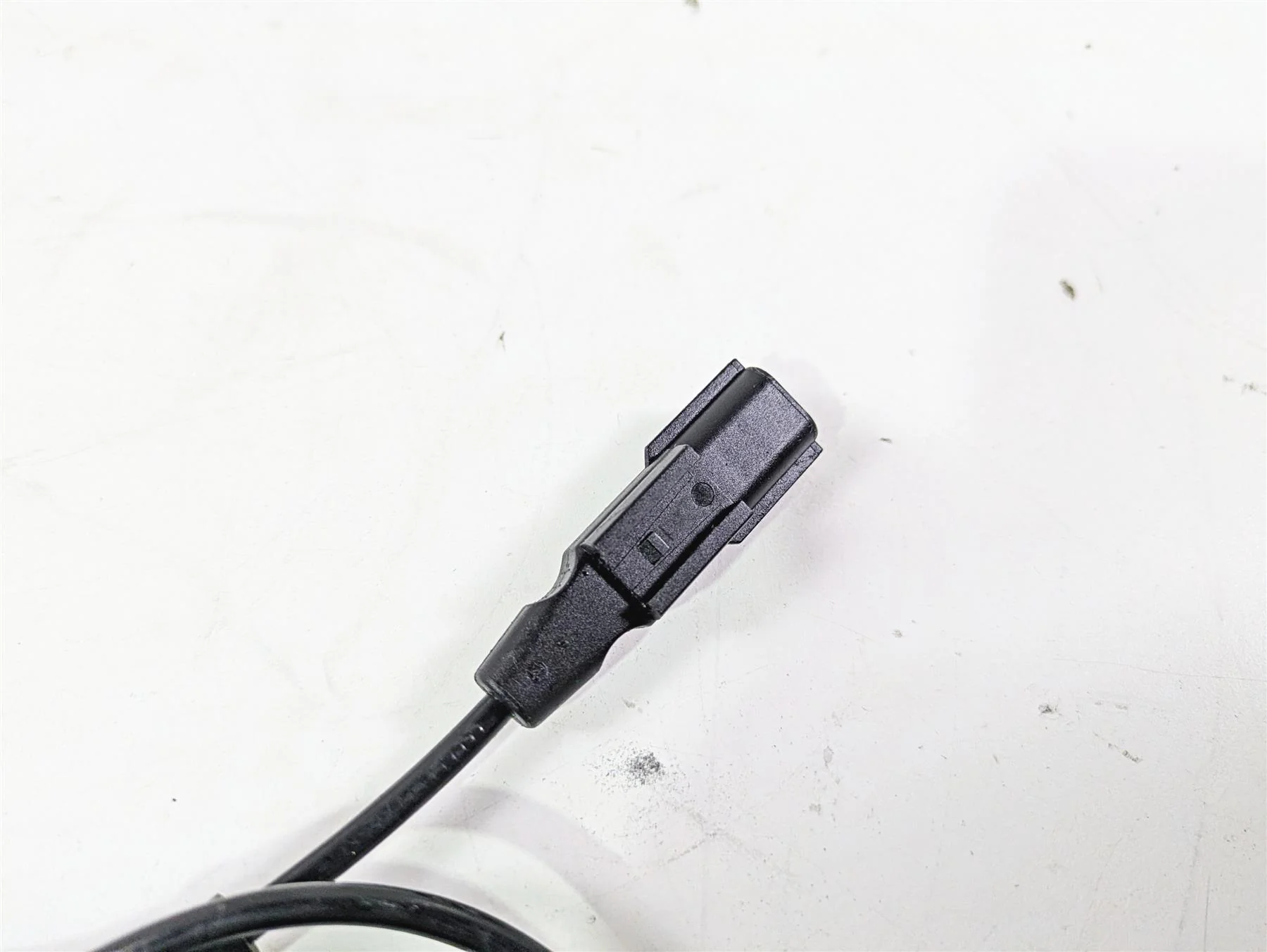 2020 Suzuki V-Strom 1050 XT Rear Abs Brake Wheel Speed Sensor 65710-06L00 - Image 11
