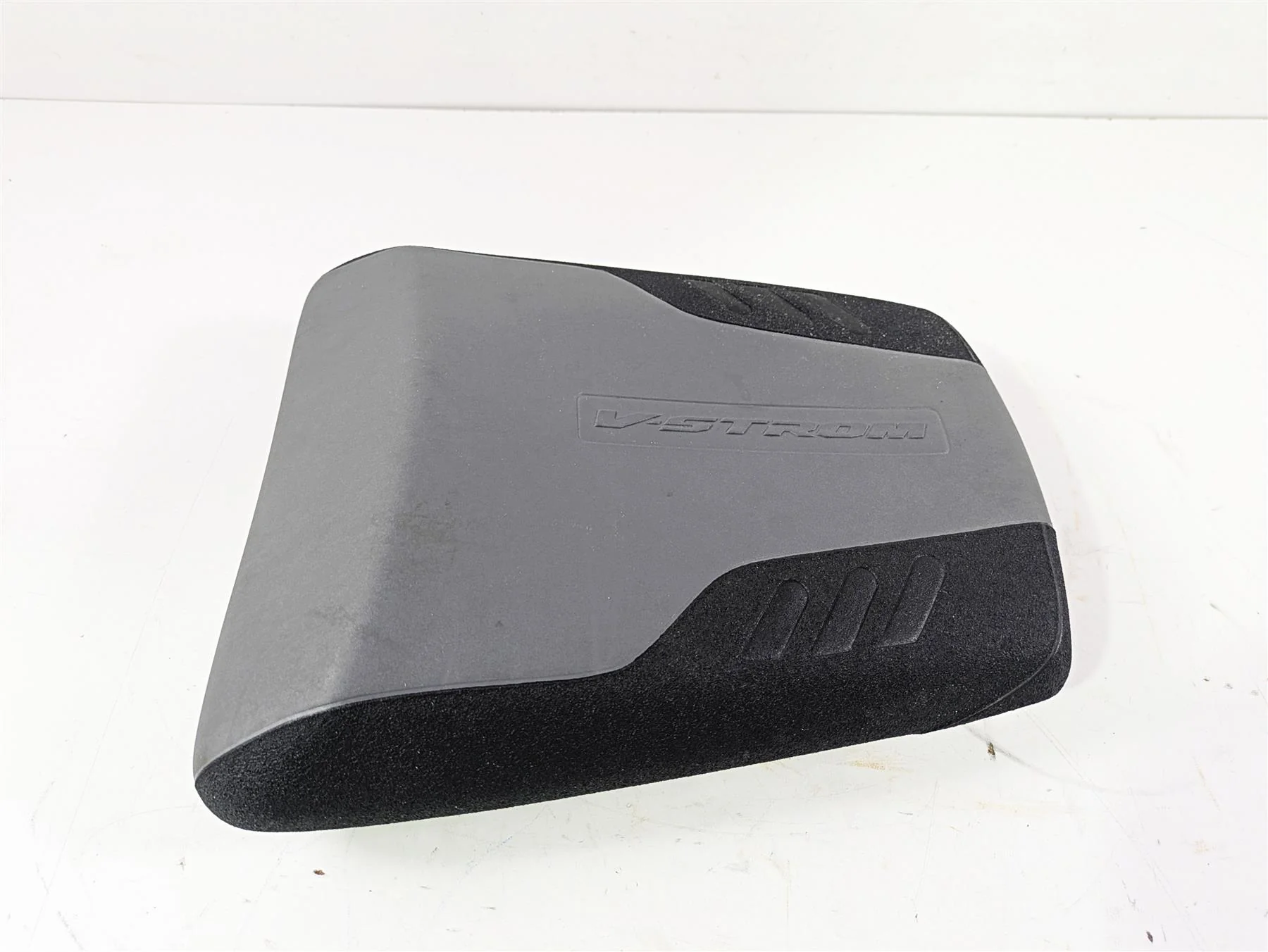 2020 Suzuki V-Strom 1050 XT Rear Passenger Seat Saddle 45300-06L10