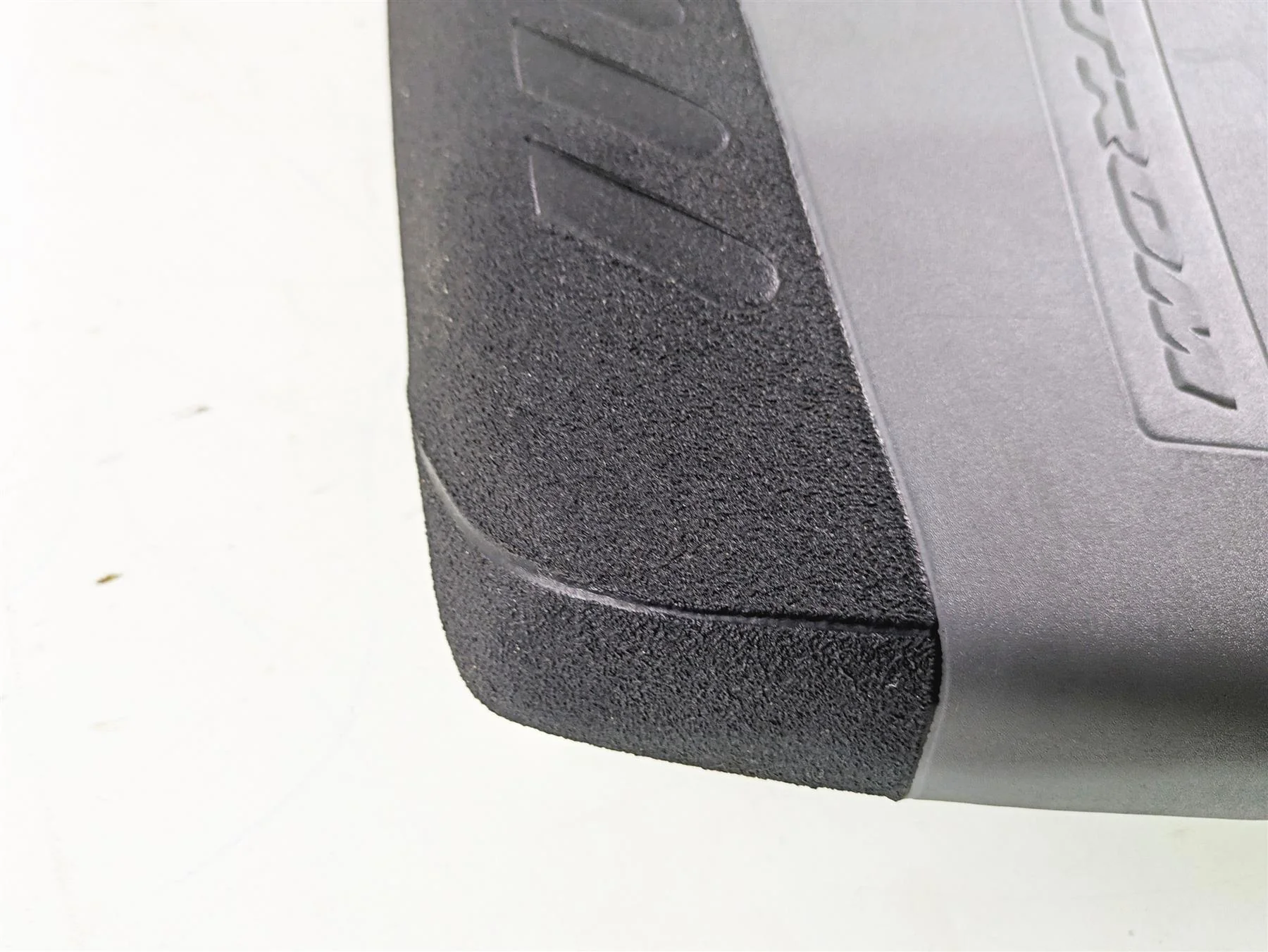 2020 Suzuki V-Strom 1050 XT Rear Passenger Seat Saddle 45300-06L10 - Image 10