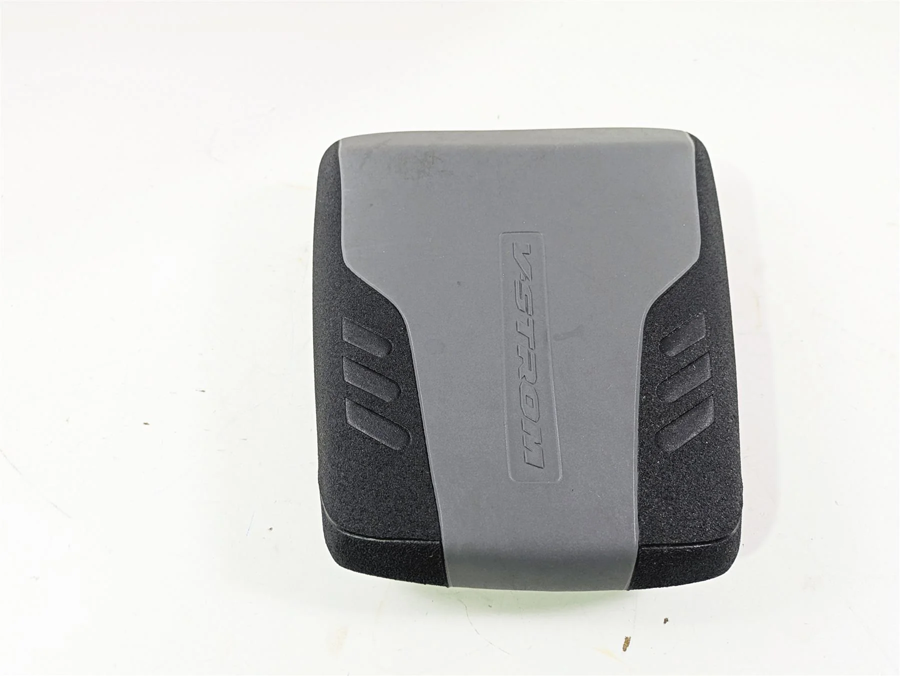 2020 Suzuki V-Strom 1050 XT Rear Passenger Seat Saddle 45300-06L10 - Image 4