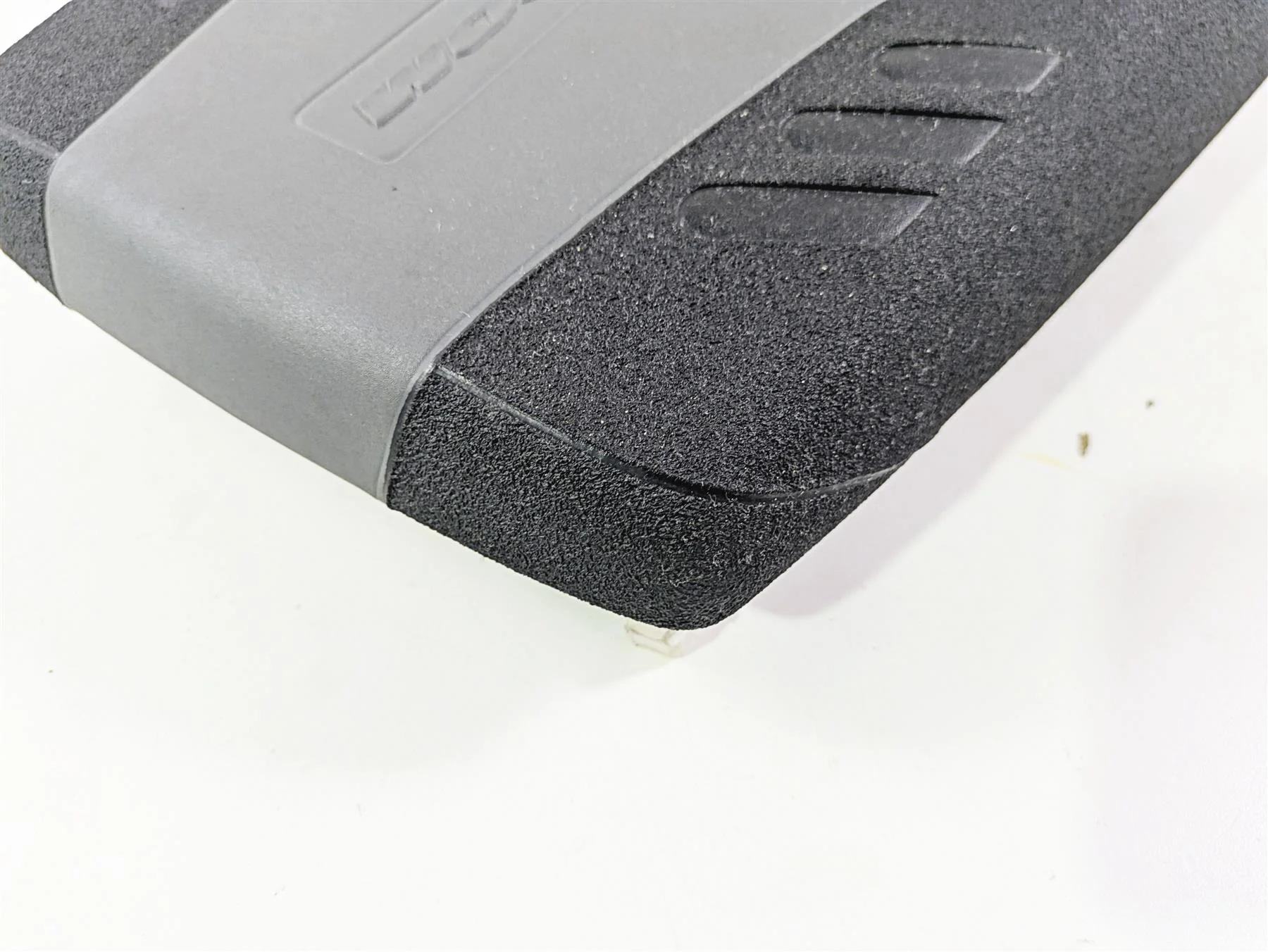 2020 Suzuki V-Strom 1050 XT Rear Passenger Seat Saddle 45300-06L10 - Image 9