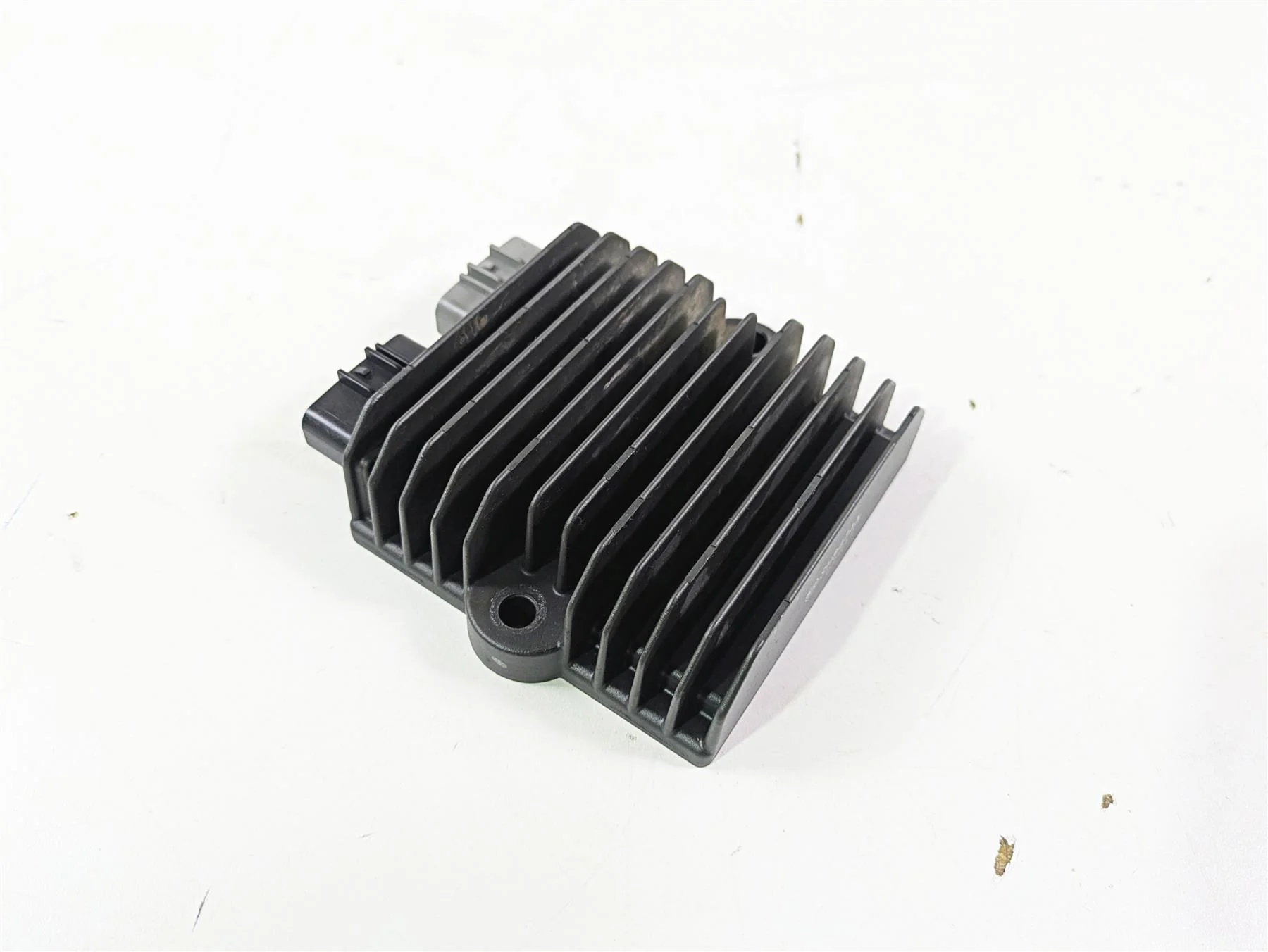 2020 Suzuki V-Strom 1050 XT Rectifier Voltage Regulator SH847AA 32800-31J00 - Image 10