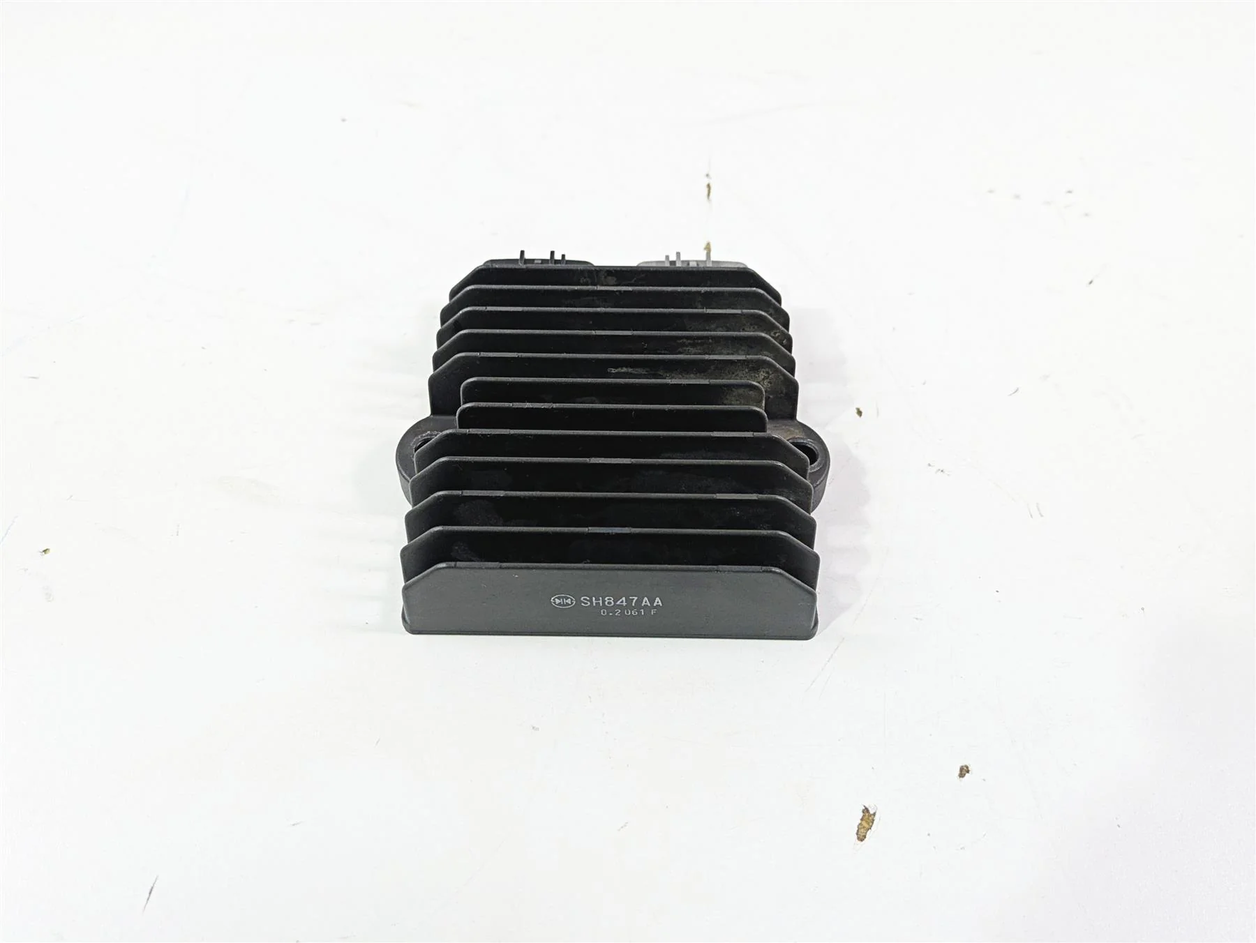 2020 Suzuki V-Strom 1050 XT Rectifier Voltage Regulator SH847AA 32800-31J00 - Image 5