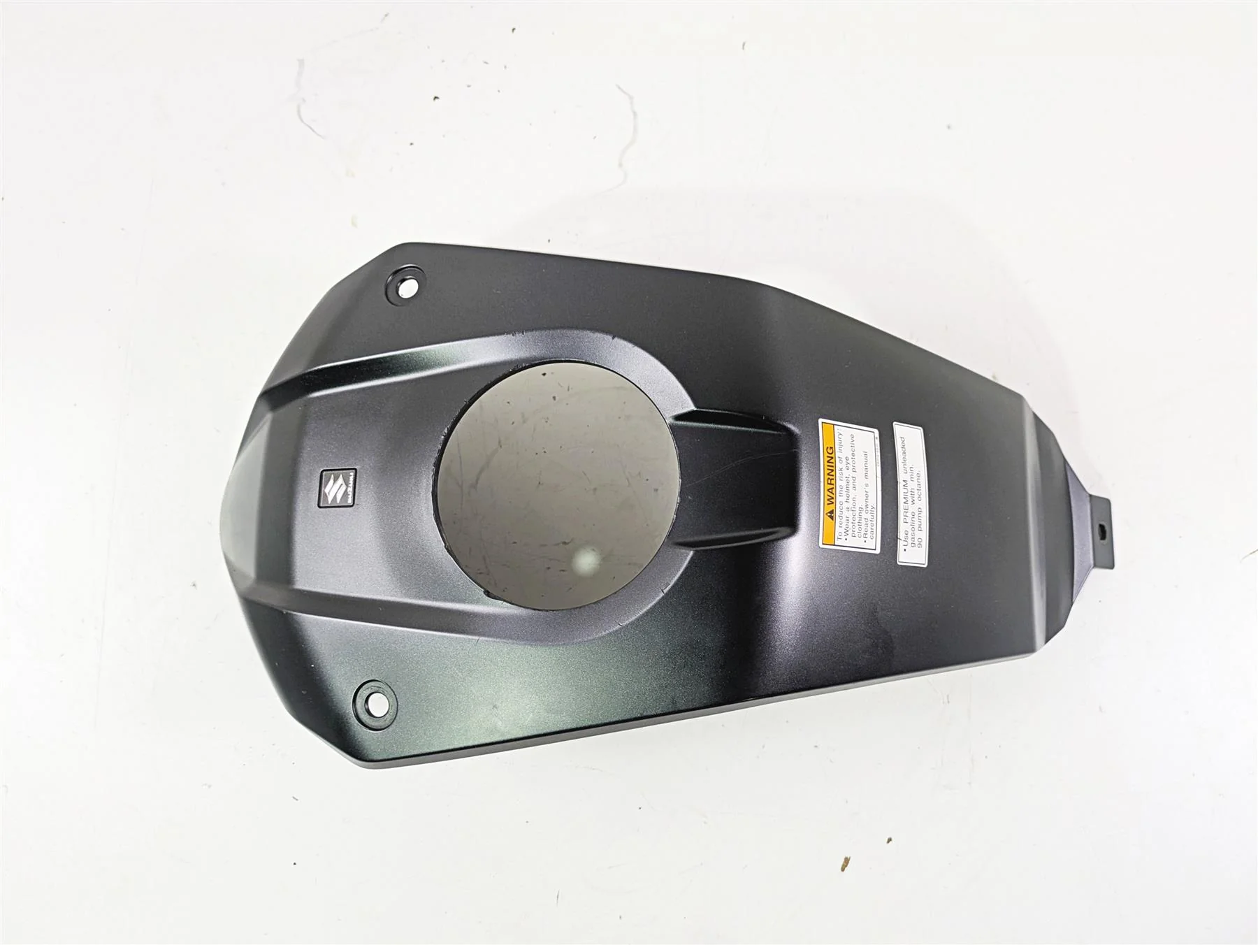 2020 Suzuki V-Strom 1050 XT Upper Fuel Gas Tank Cover Fairing 44291-06L00-YUA - Image 5