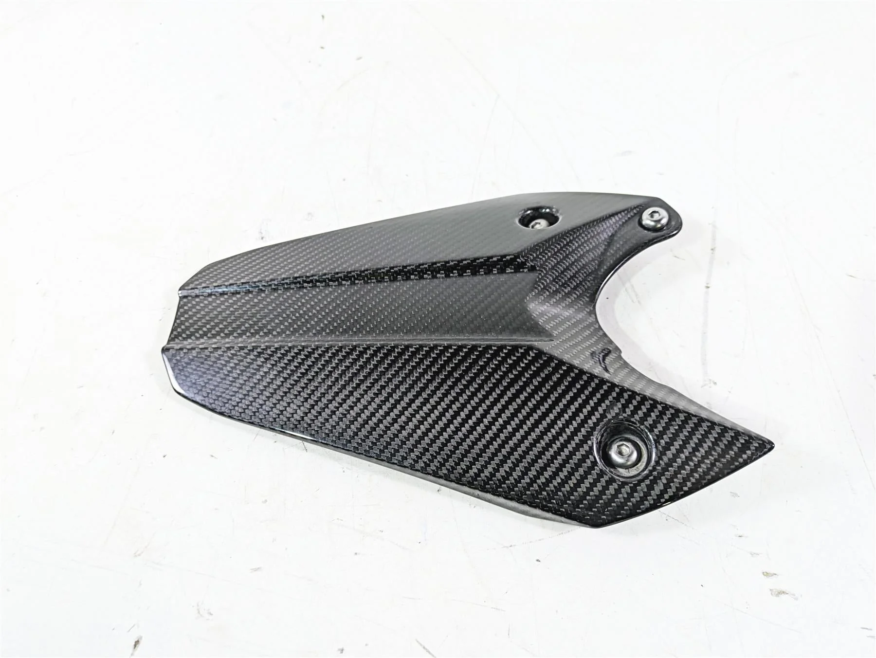2020 Triumph Daytona 765 Moto2 Carbon Fiber Rear Mud Flap Fender T2050614 - Image 4