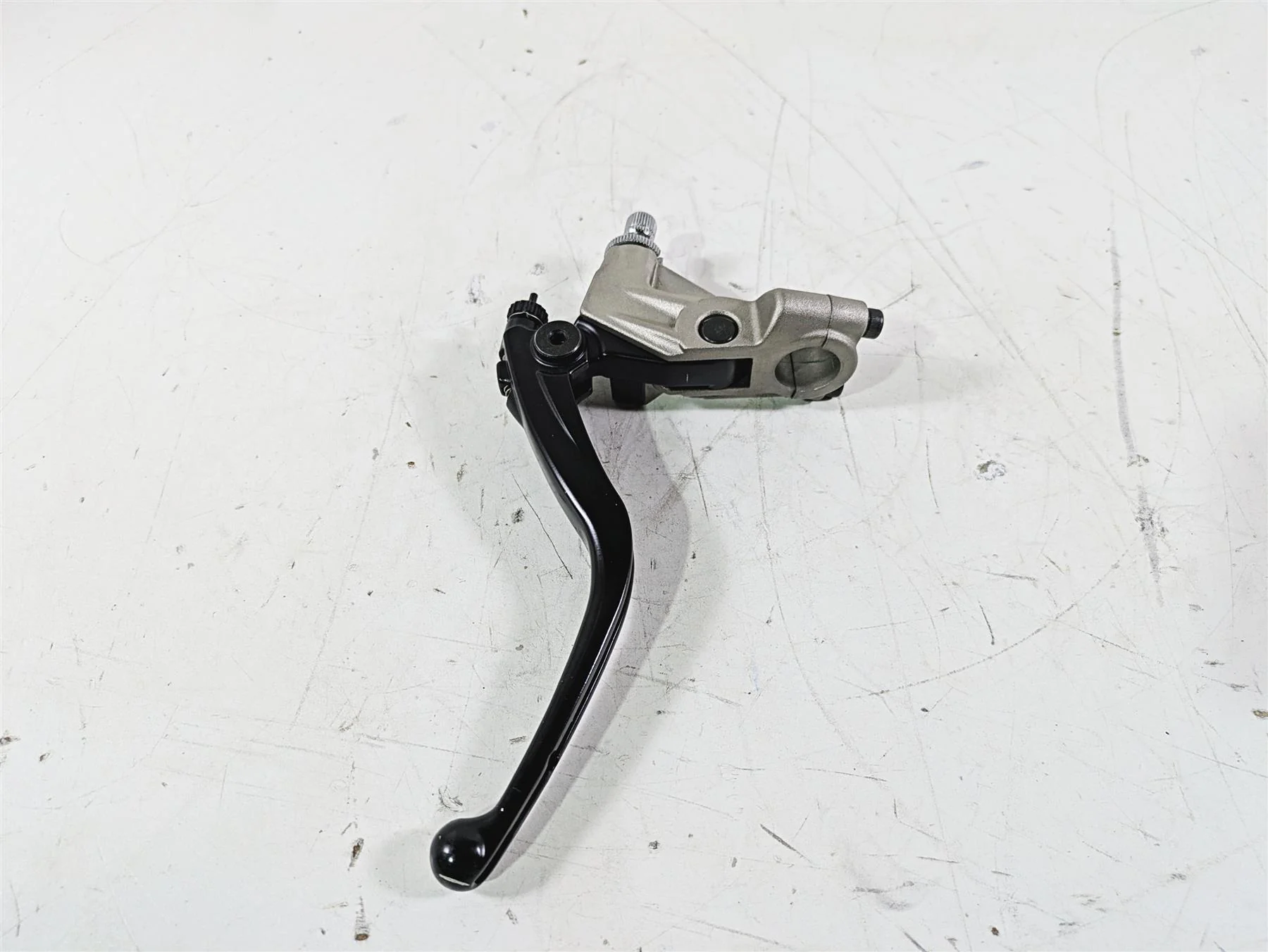 2020 Triumph Daytona 765 Moto2 Clutch Perch & Lever T2043061 - Image 4