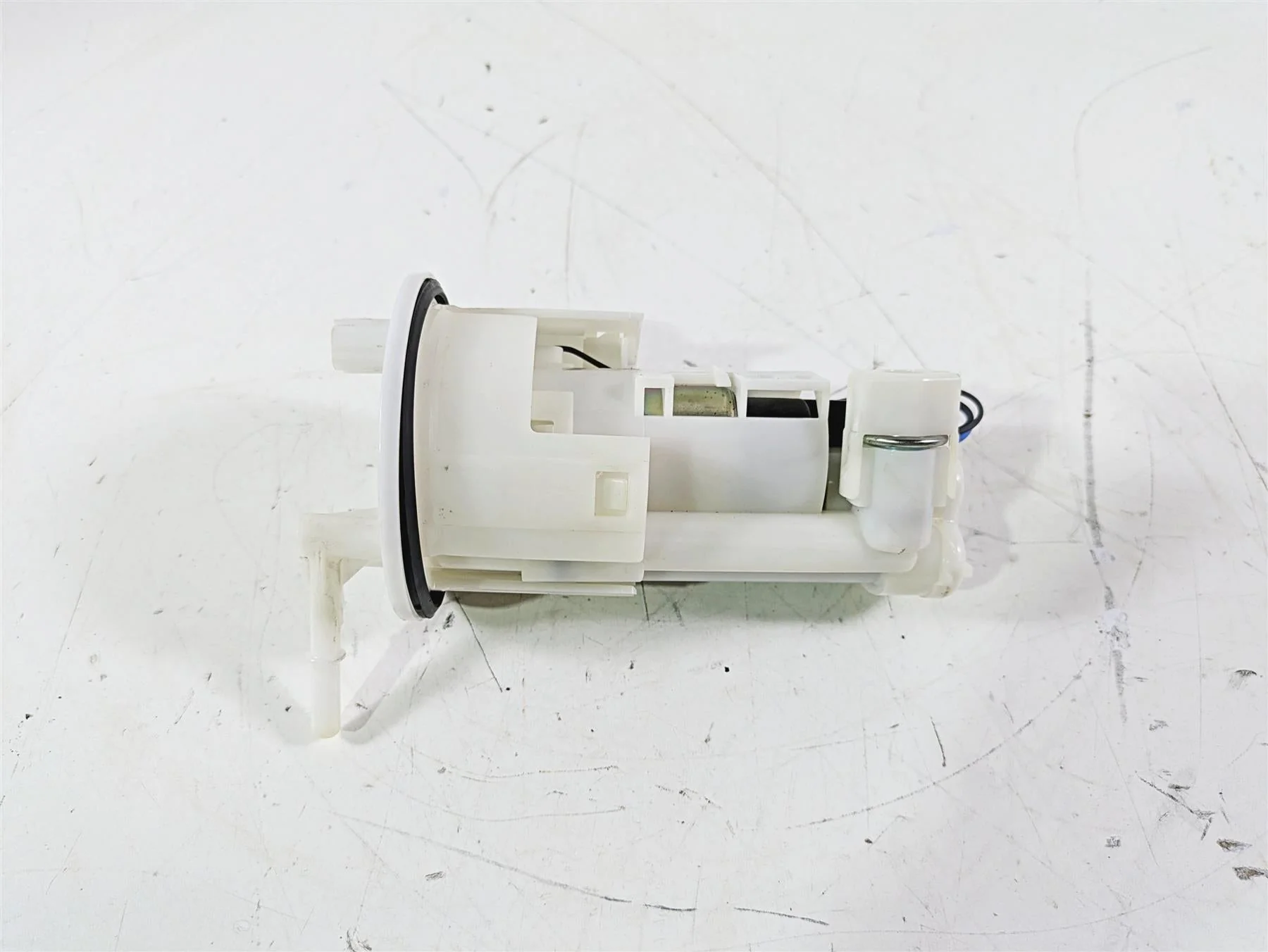 2020 Triumph Daytona 765 Moto2 Denso Fuel Gas Petrol Pump - Tested T2400735
