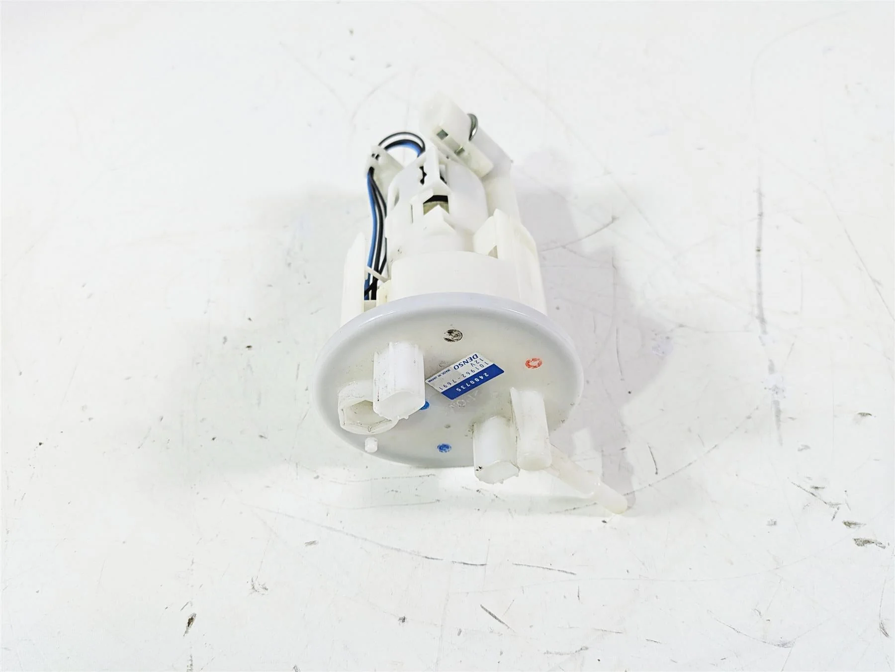 2020 Triumph Daytona 765 Moto2 Denso Fuel Gas Petrol Pump - Tested T2400735 - Image 4