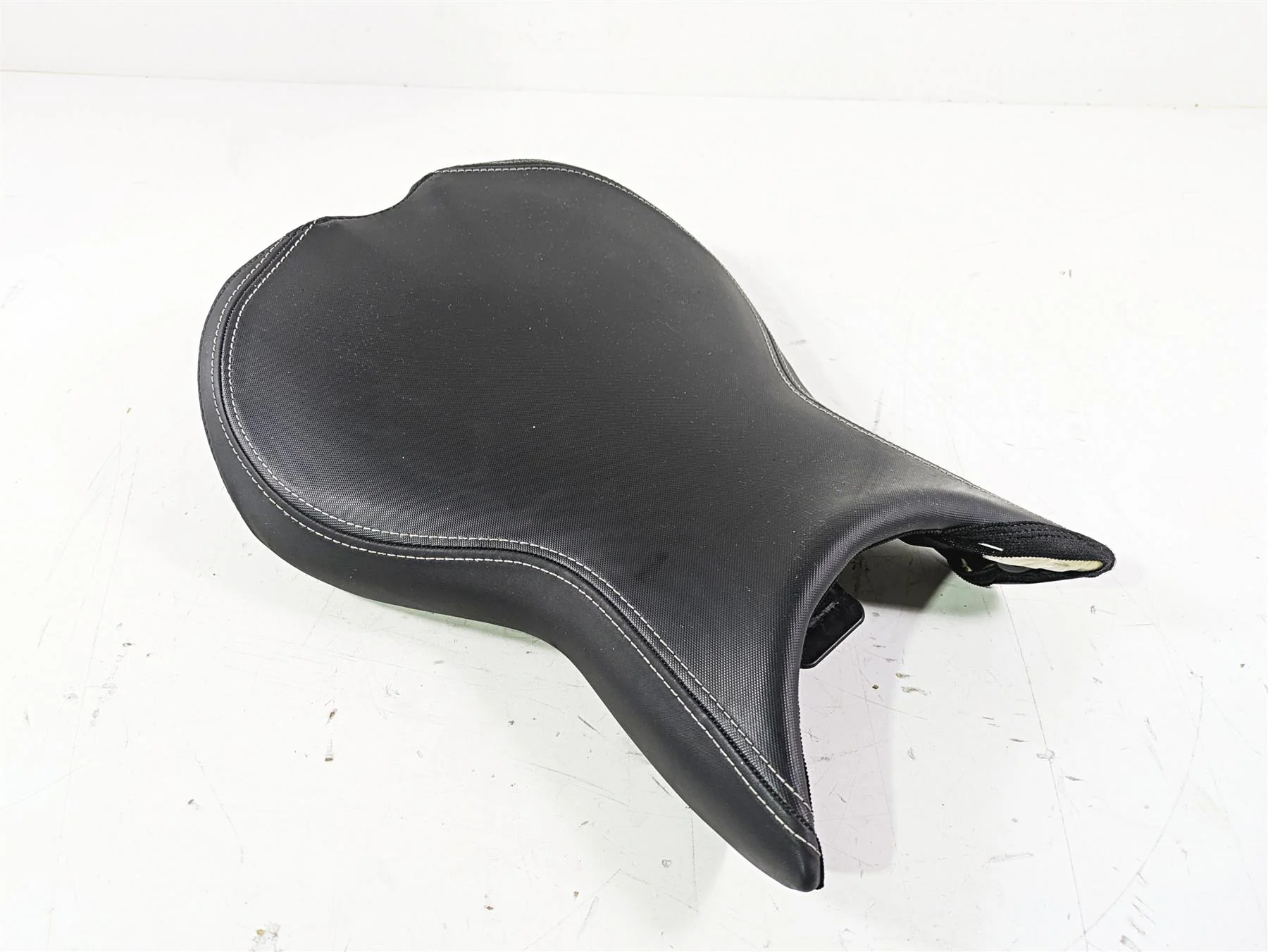 2020 Triumph Daytona 765 Moto2 Front Rider Seat Saddle T2310708 - Image 11