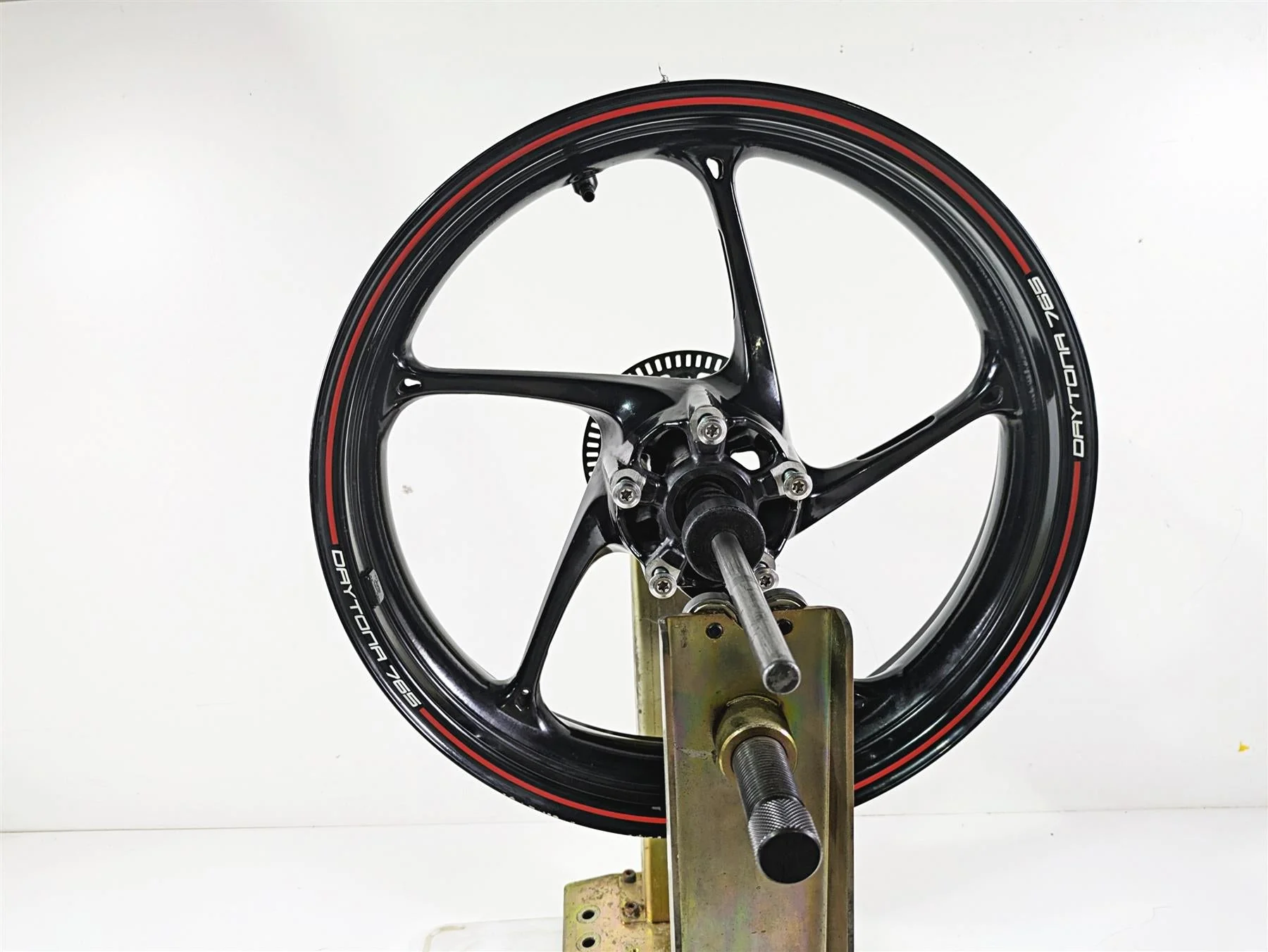 2020 Triumph Daytona 765 Moto2 Front Wheel Rim 17x3.5 Wobble T2000629
