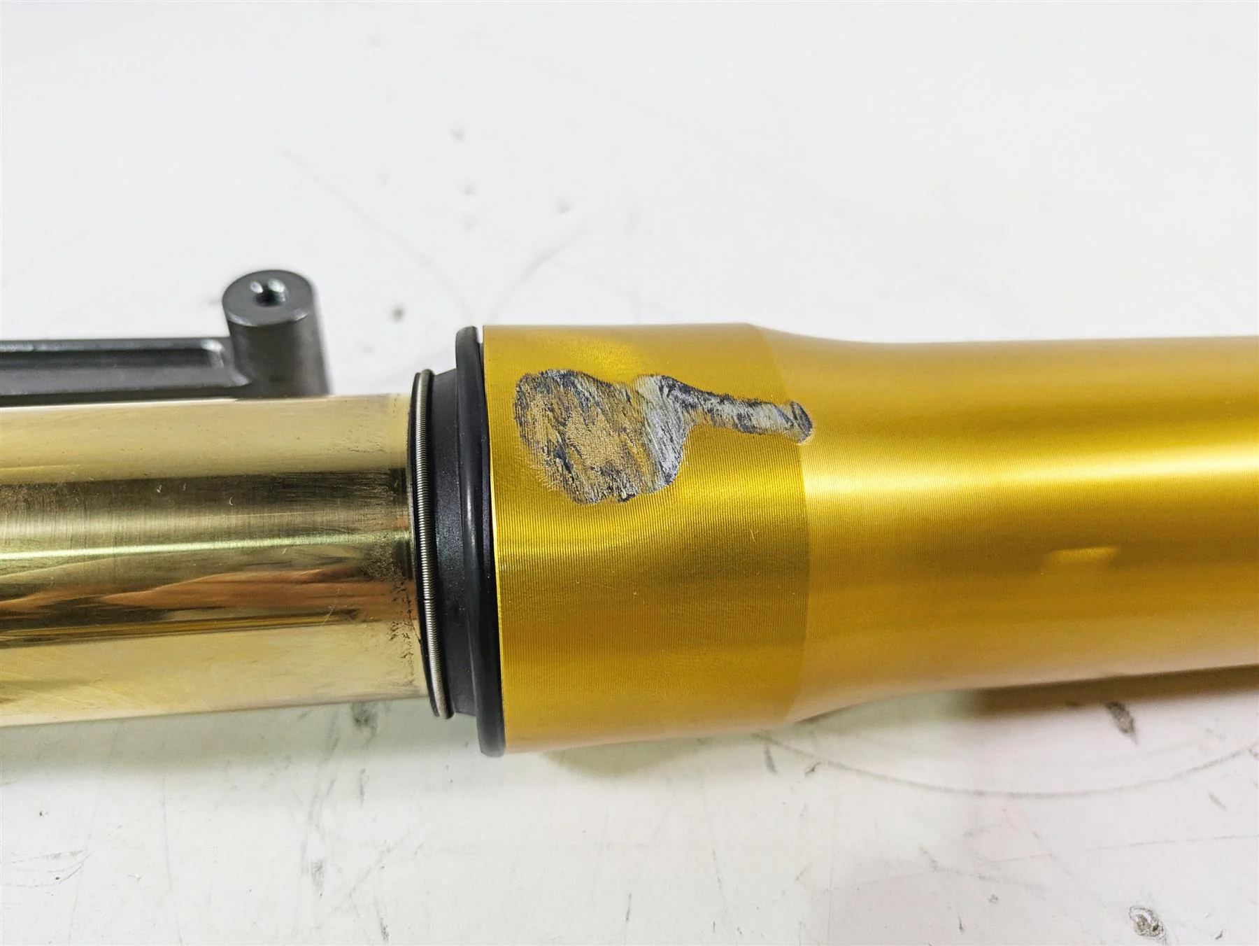 2020 Triumph Daytona 765 Moto2 Ohlins Front Fork Leg READ T2042988 T2042987 - Image 11
