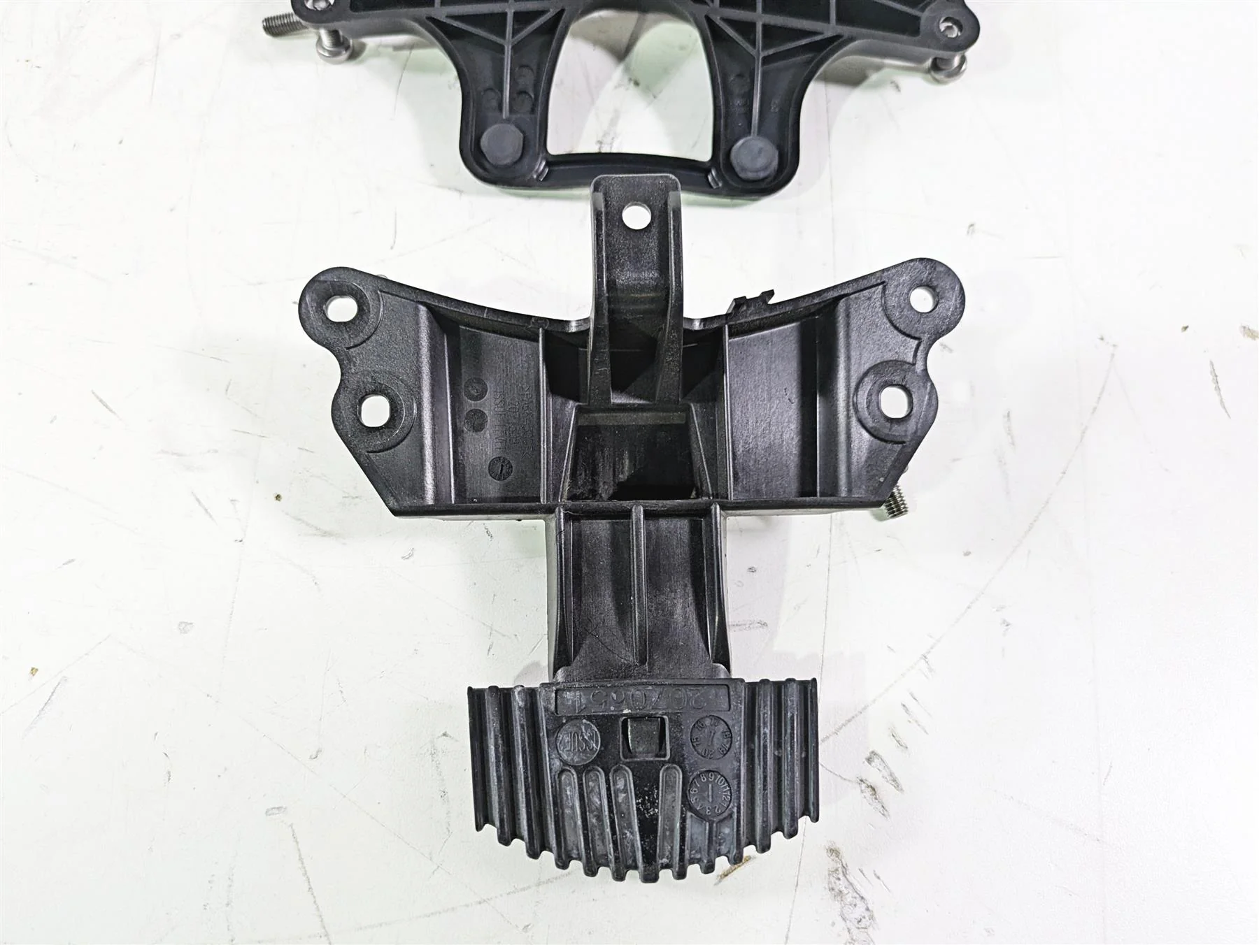 2020 Triumph Daytona 765 Moto2 Rear Seat Mount Bracket Holder Set T2070164 - Image 8