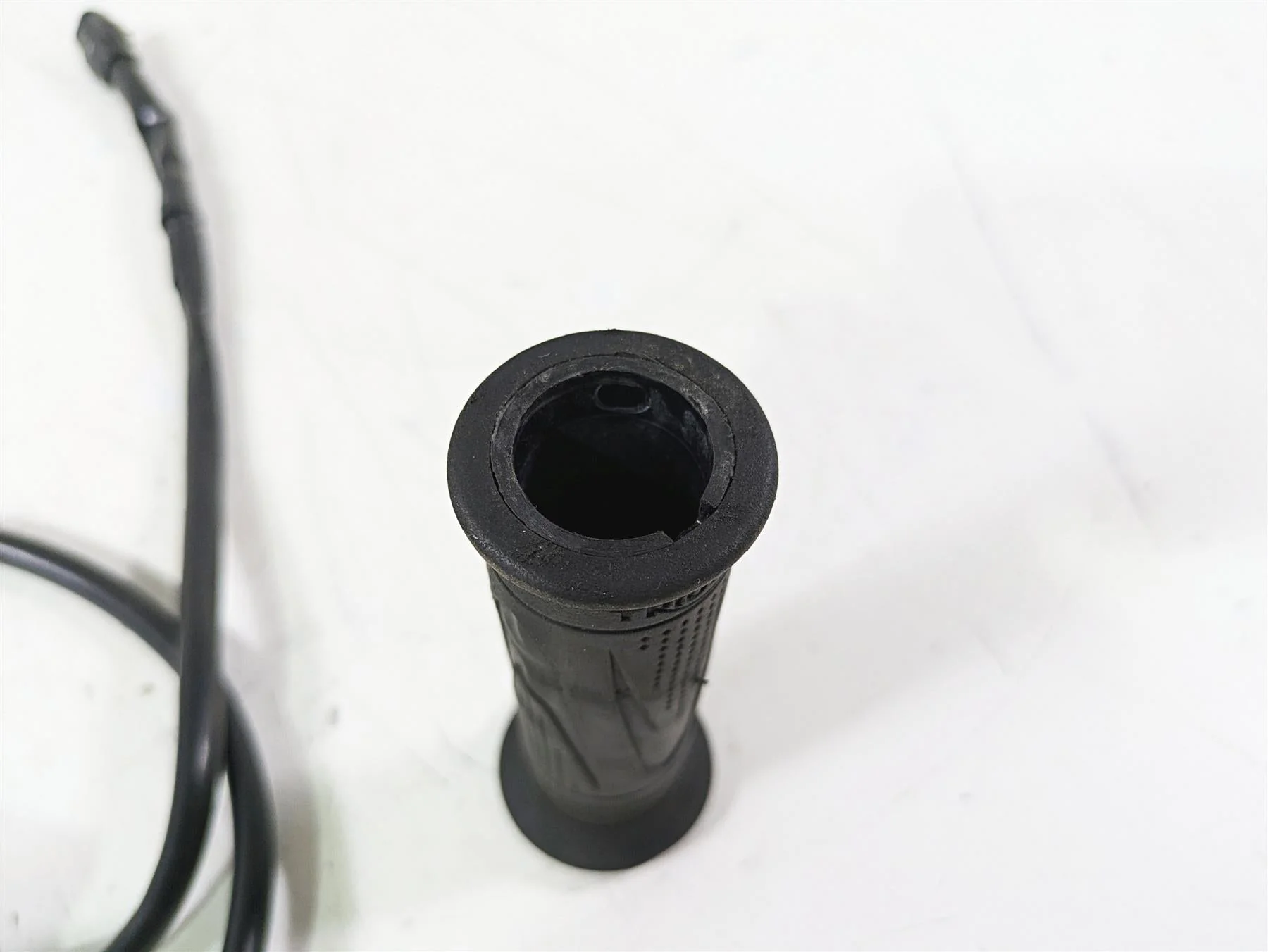 2020 Triumph Daytona 765 Moto2 Ride Fly By Wire Throttle Grip T2042226 - Image 6
