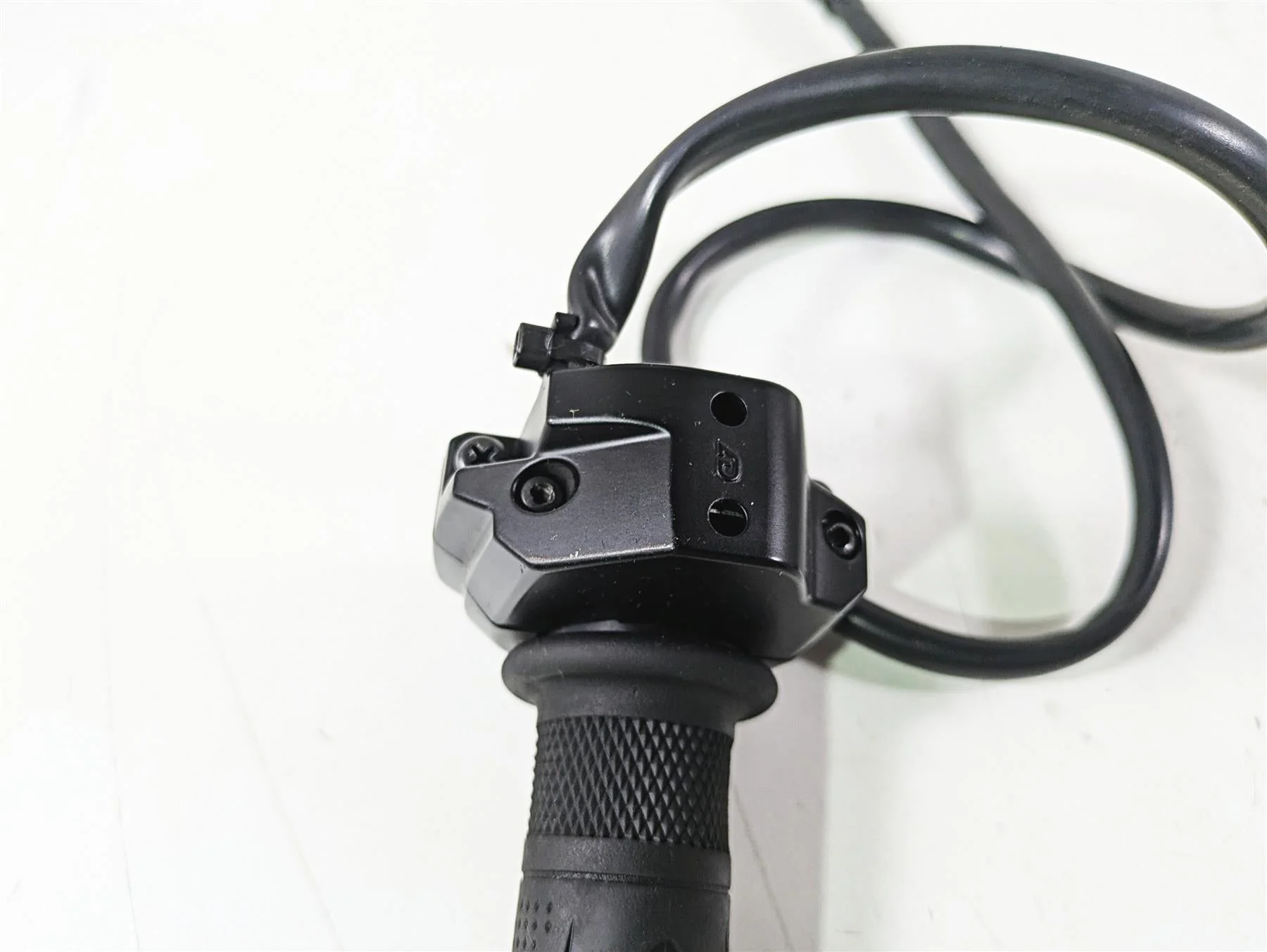 2020 Triumph Daytona 765 Moto2 Ride Fly By Wire Throttle Grip T2042226 - Image 8