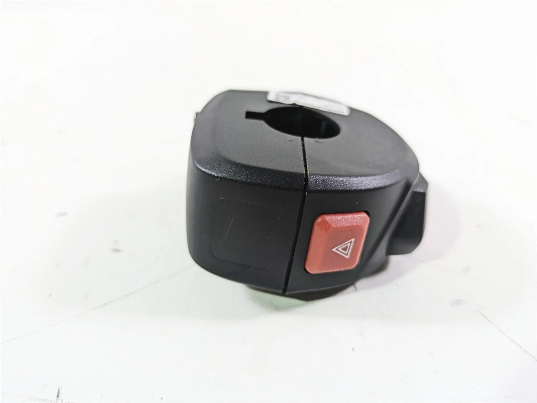 2020 Triumph Daytona 765 Moto2 Right Hand Control Switch T2044828 - Image 9