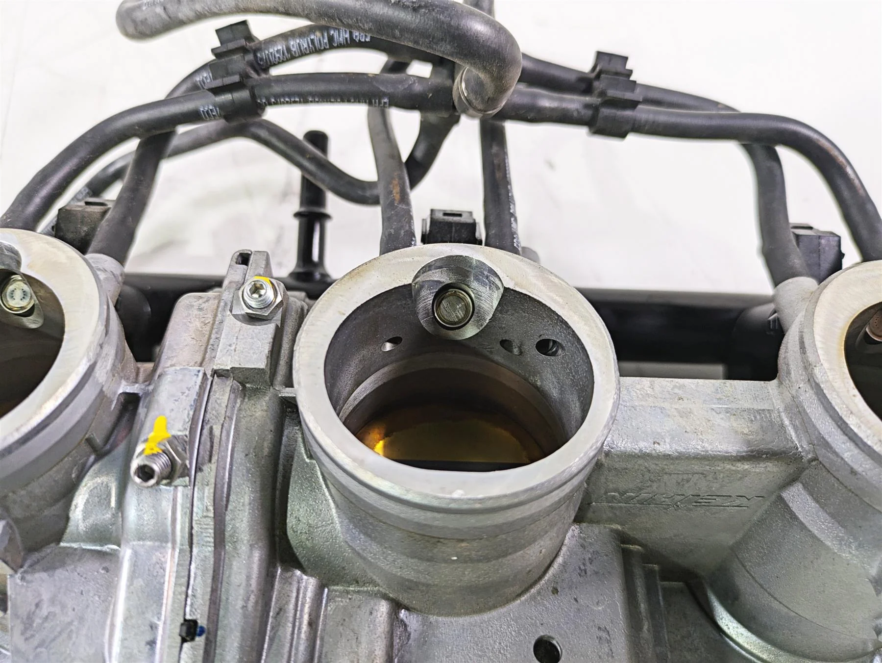 2020 Triumph Daytona 765 Moto2 Throttle Body Fuel Injection T1243540 - Image 10