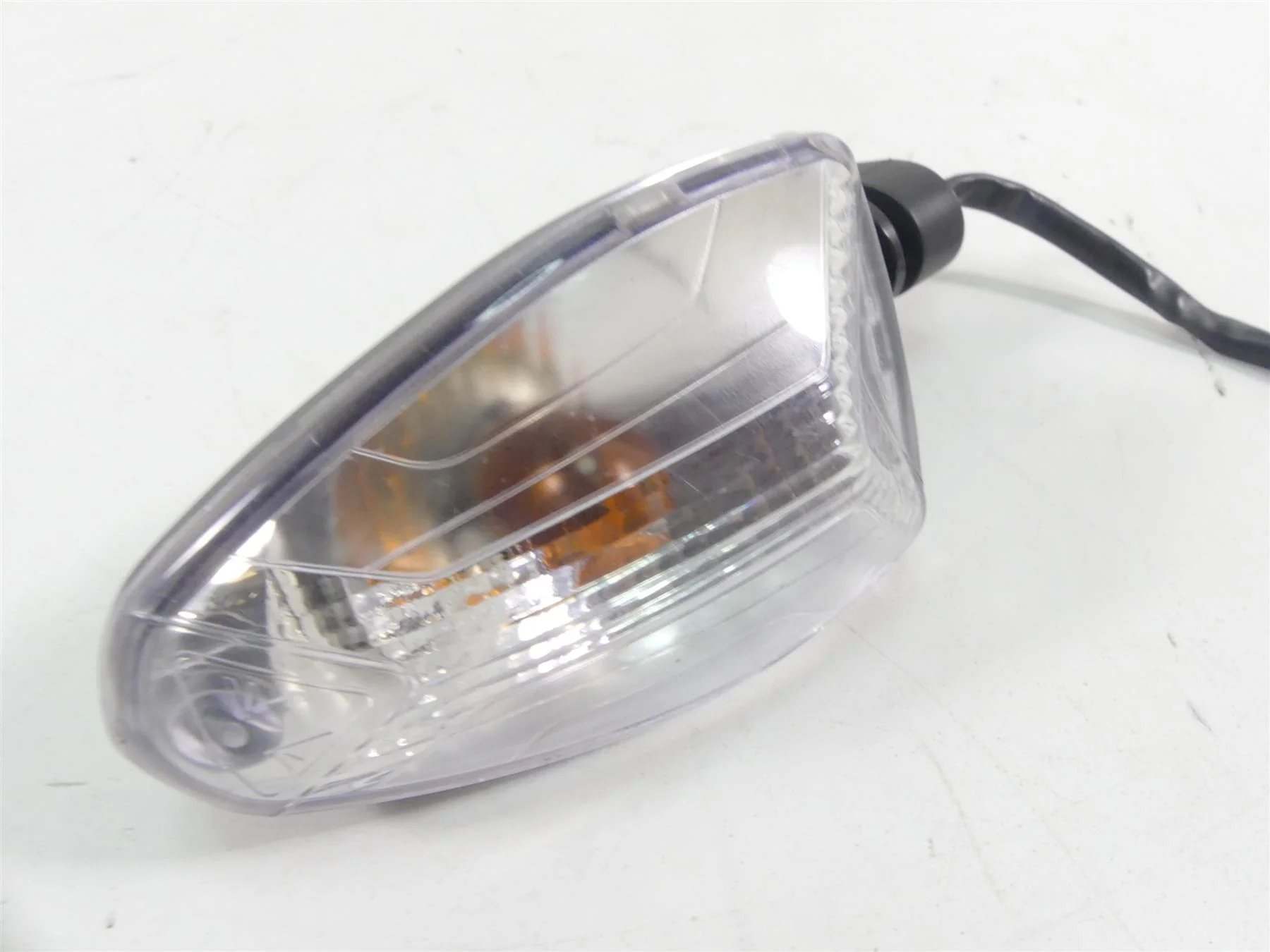 2020 Triumph Speed Triple RS 1050 Front Turn Signal Blinkers T2700891 T2700892 - Image 3