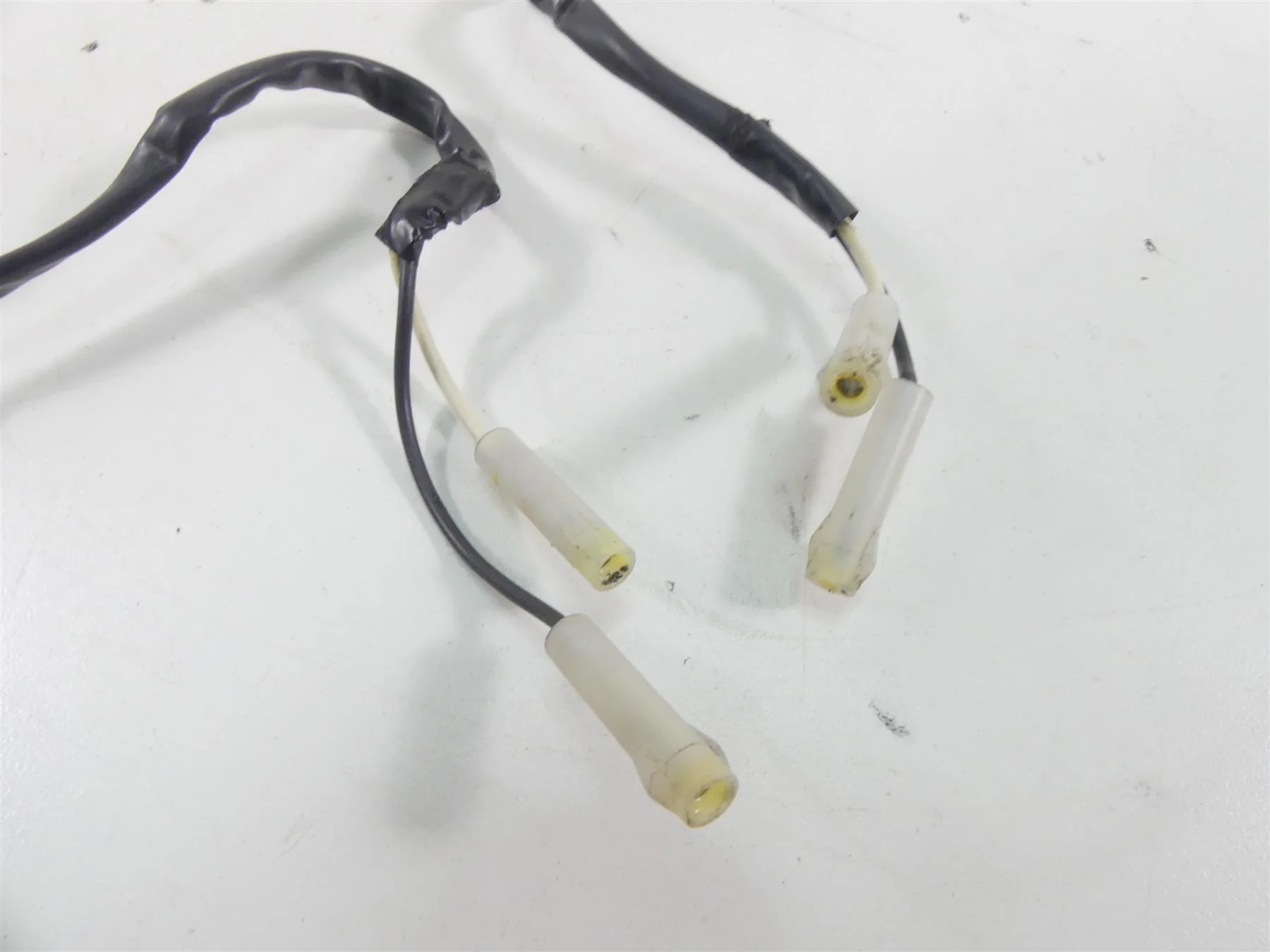2020 Triumph Speed Triple RS 1050 Front Turn Signal Blinkers T2700891 T2700892 - Image 5