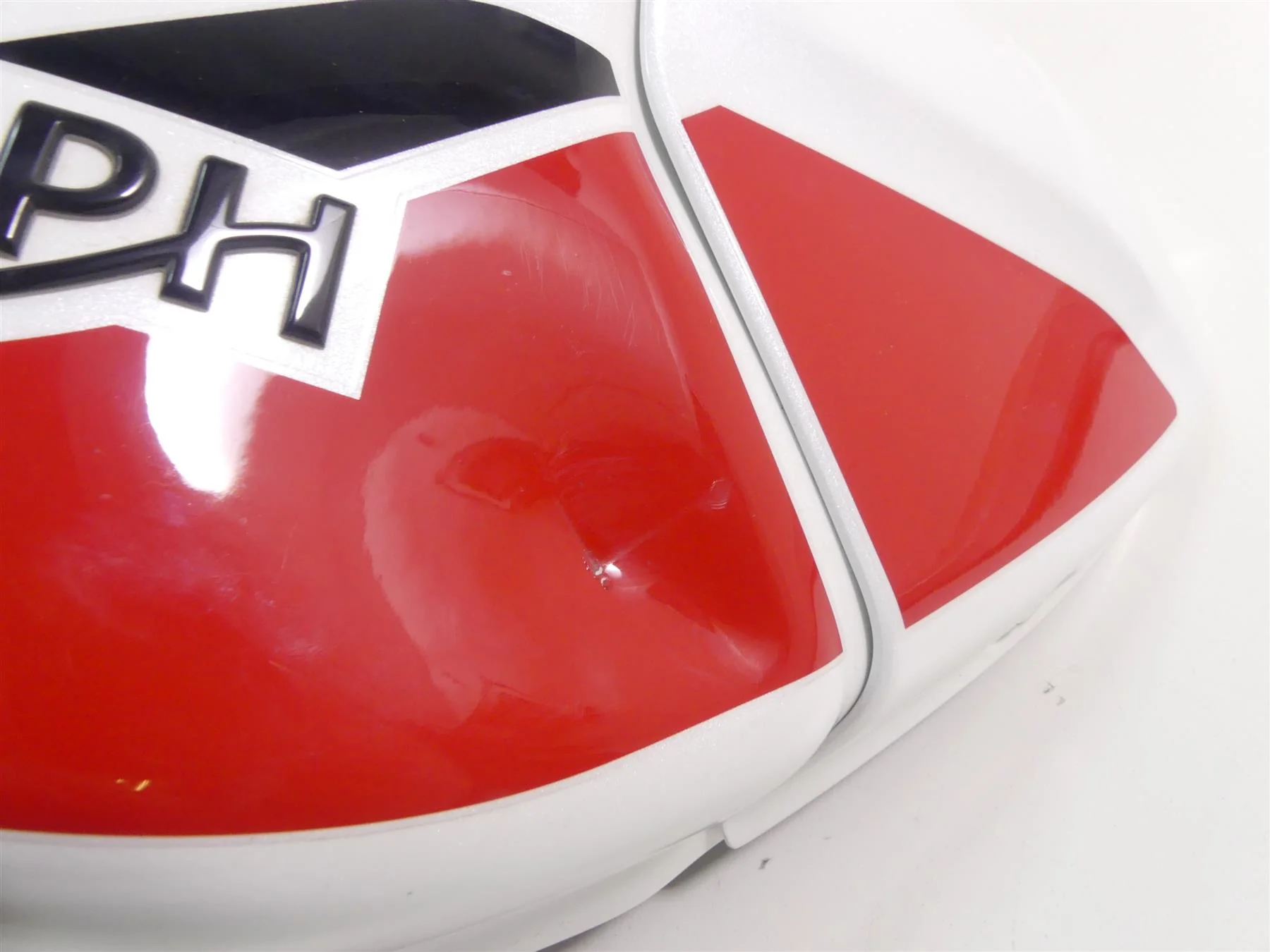 2020 Triumph Speed Triple RS 1050 Fuel Gas Petrol Tank & Cover -dents T2401393 - Image 11