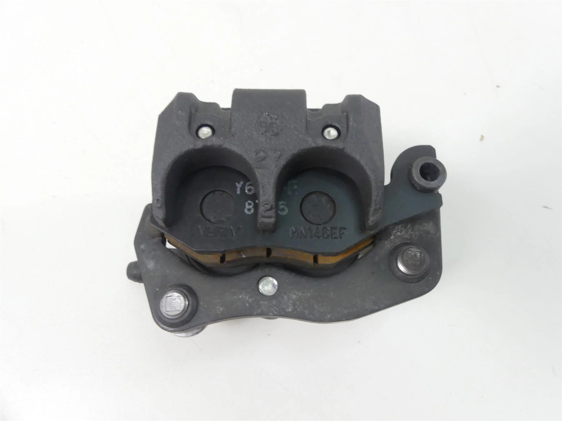 2020 Triumph Speed Triple RS 1050 Rear Brake Caliper & Mount & Pads T2023052 - Image 2