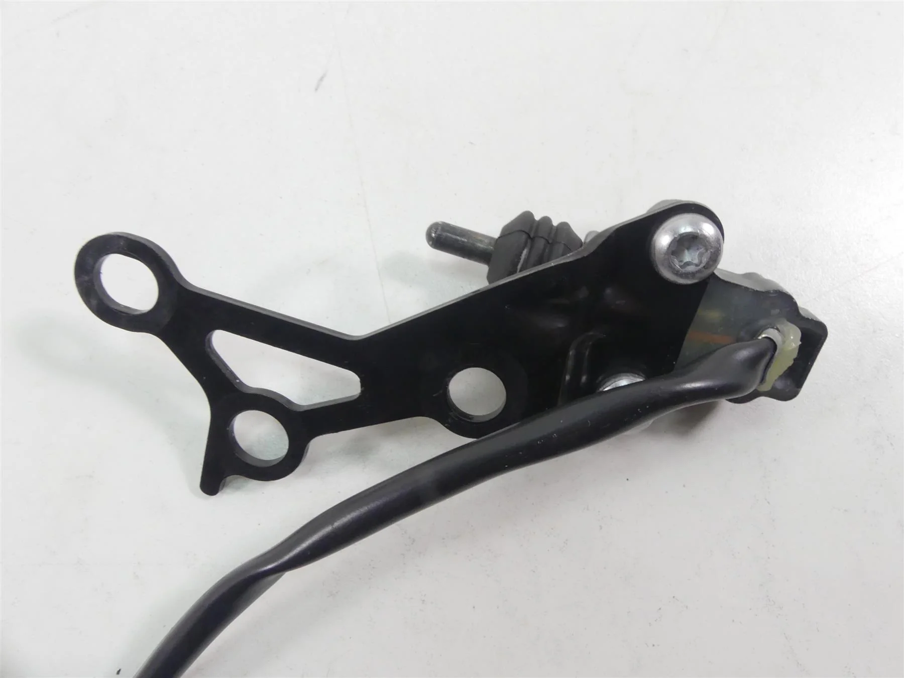 2020 Triumph Speed Triple RS 1050 Side Kickstand Stand Safety Switch T2089733 - Image 12
