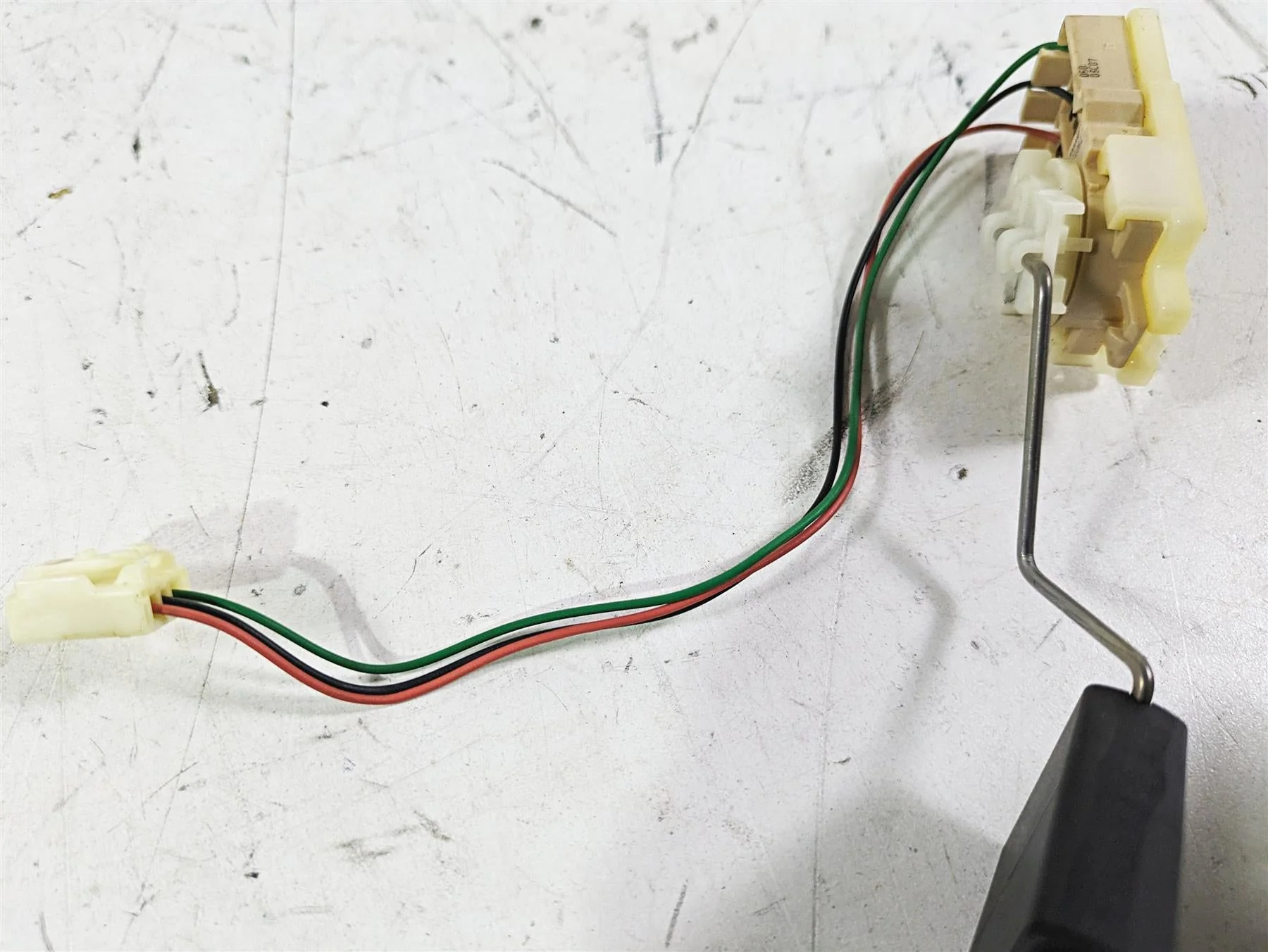 2020 Triumph Street Scrambler 900 Fuel Gas Petrol Level Sensor T2403627 - Image 11