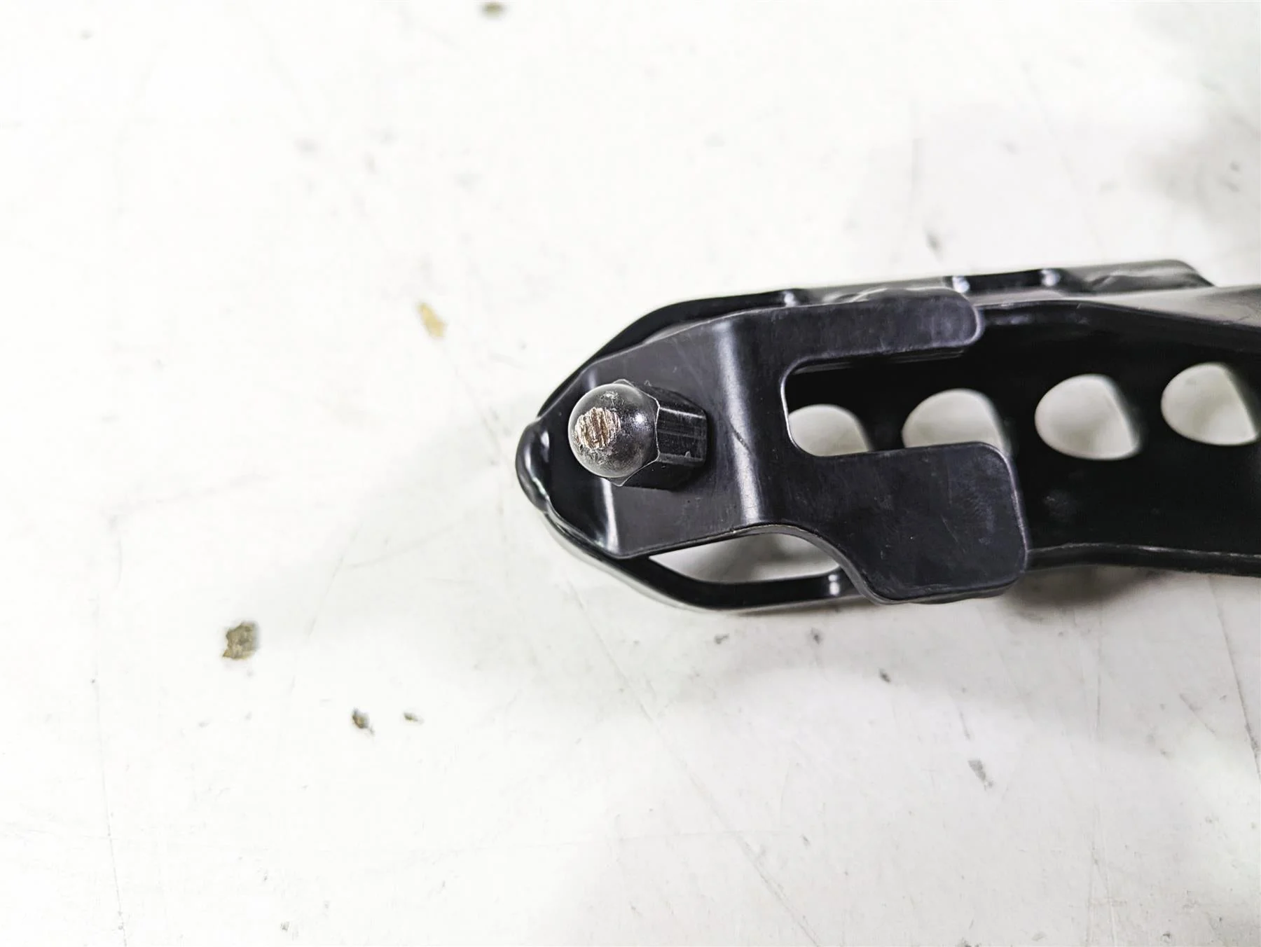 2020 Triumph Street Scrambler 900 Left Rider Footpeg Foot Peg T2082356 - Image 10