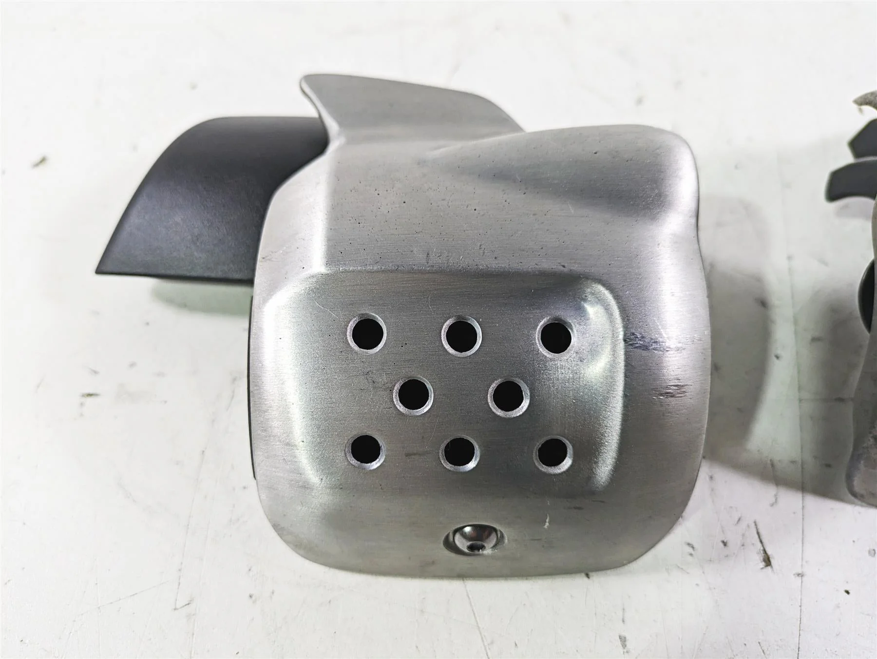 2020 Triumph Street Scrambler 900 Left Right Side Air Intake Cover Set T2302641 - Image 4