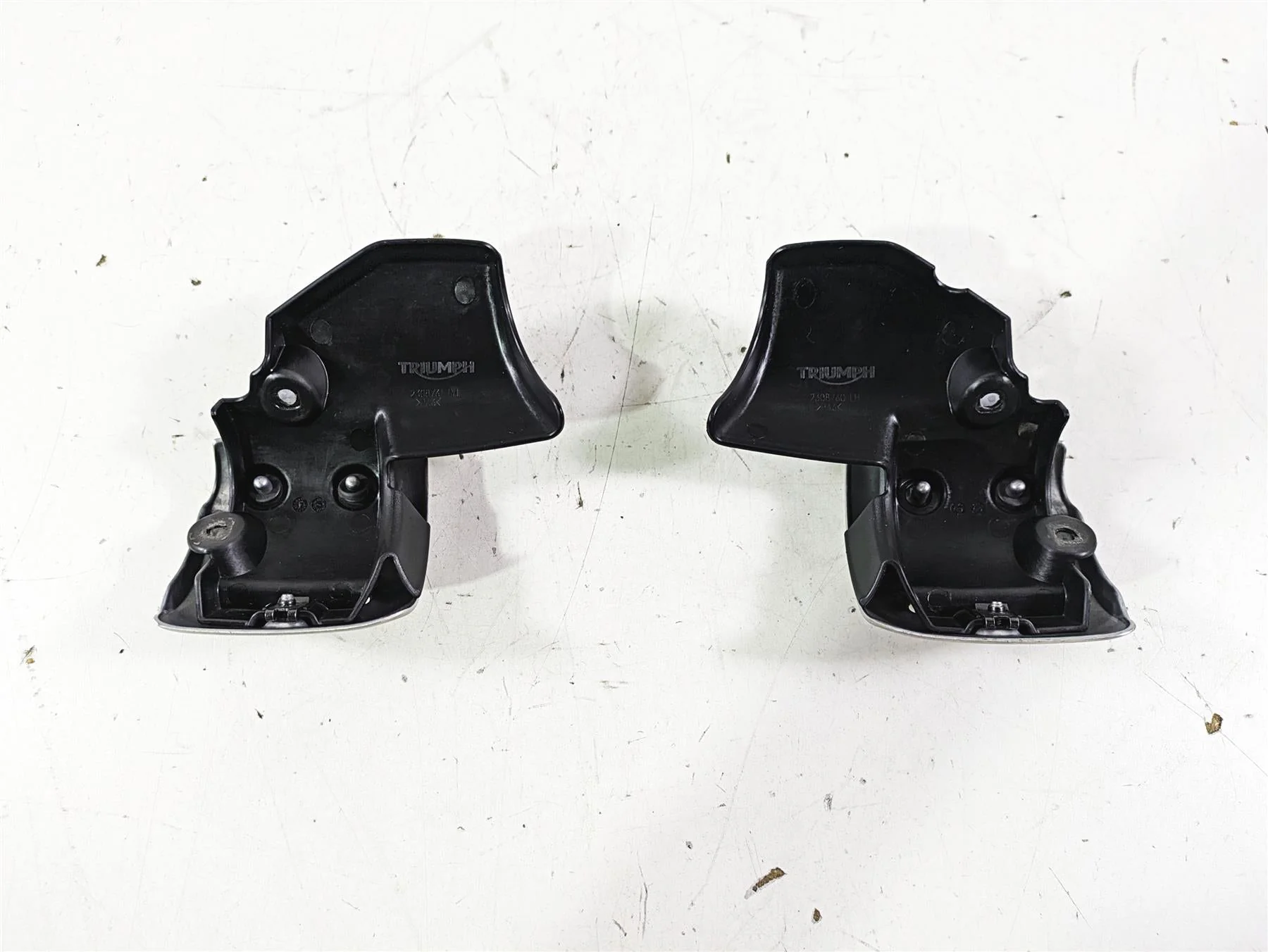 2020 Triumph Street Scrambler 900 Left Right Side Air Intake Cover Set T2302641 - Image 7