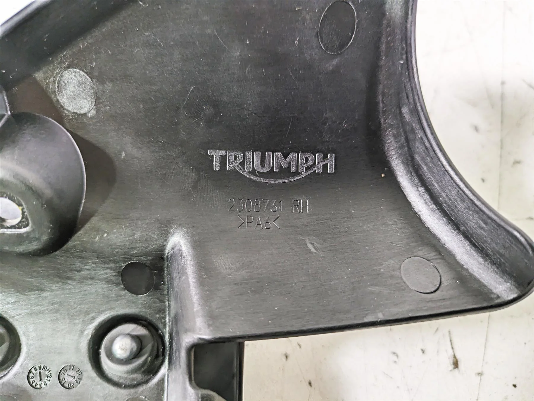 2020 Triumph Street Scrambler 900 Left Right Side Air Intake Cover Set T2302641 - Image 9