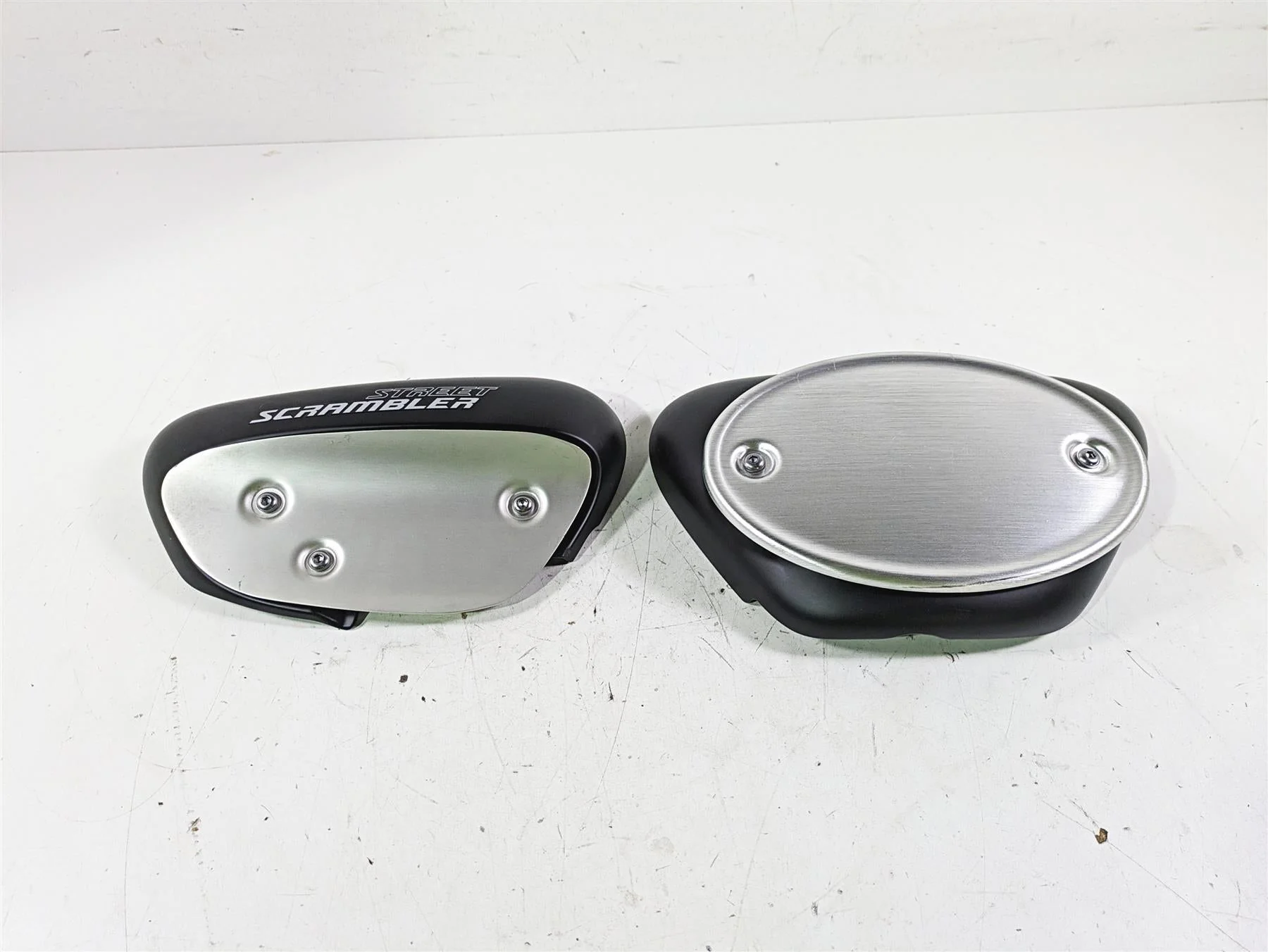 2020 Triumph Street Scrambler 900 Left Right Side Cover Fairing Set T2314107