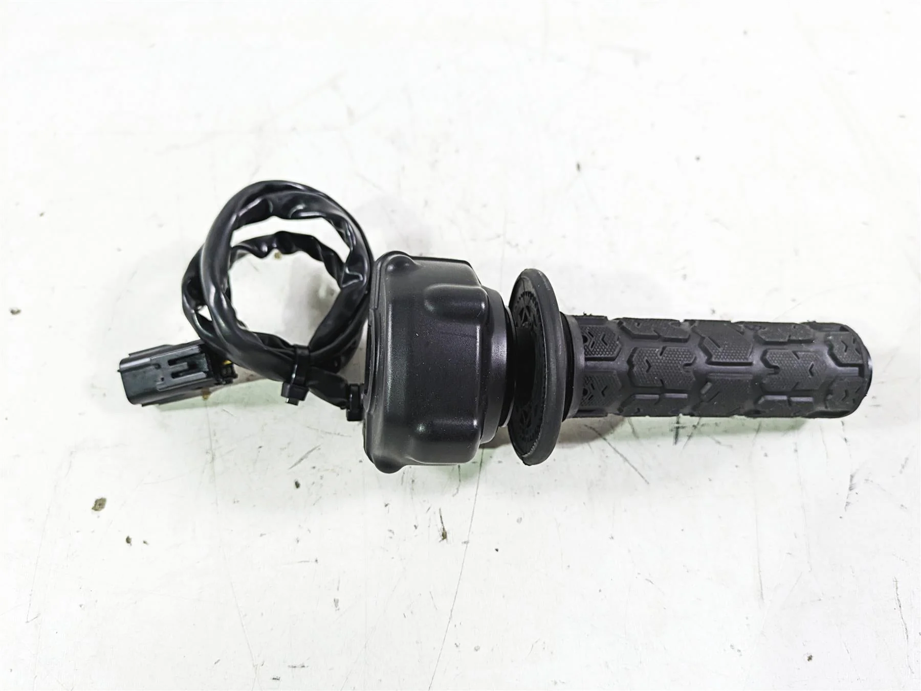 2020 Triumph Street Scrambler 900 Ride Fly By Wire Throttle Control T2044045 - Image 6