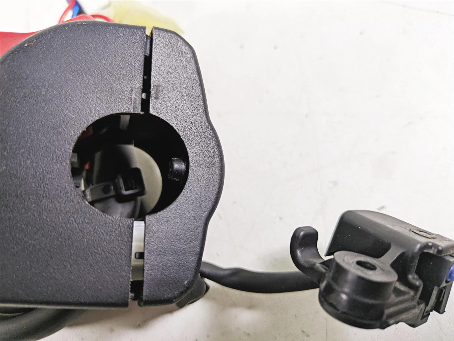 2020 Triumph Street Scrambler 900 Right Hand Control Switch T2041708 - Image 12