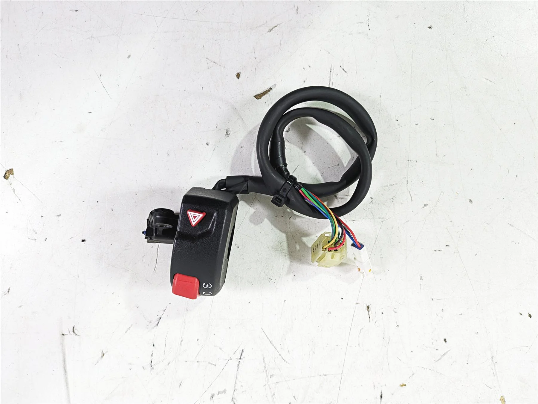 2020 Triumph Street Scrambler 900 Right Hand Control Switch T2041708 - Image 5