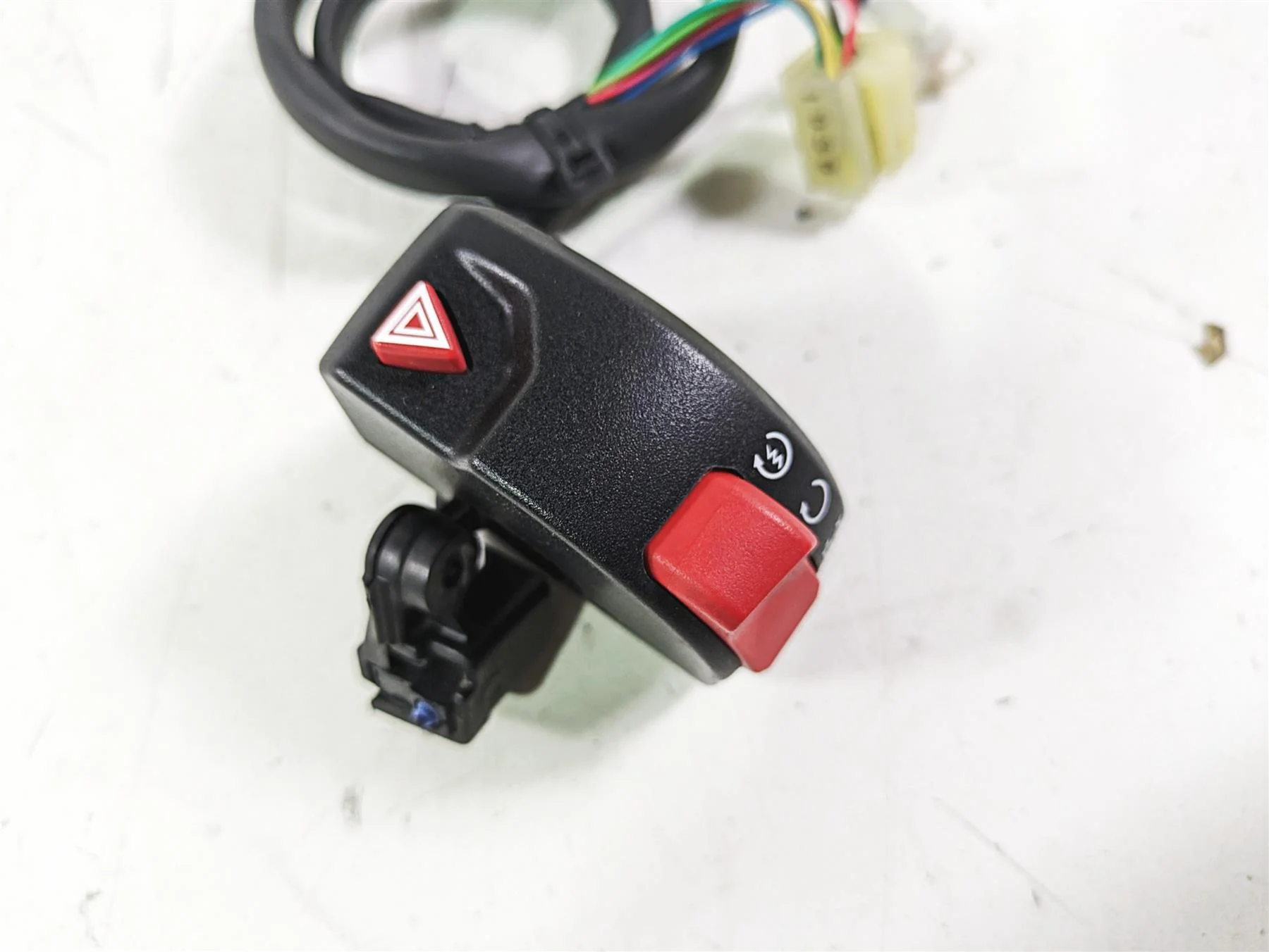2020 Triumph Street Scrambler 900 Right Hand Control Switch T2041708 - Image 8