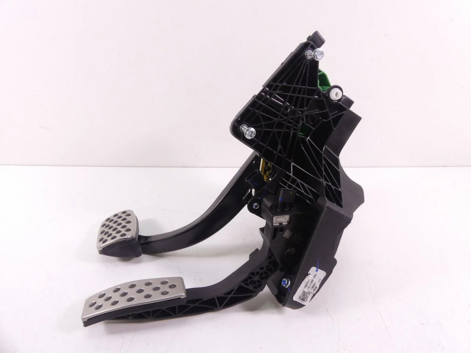 2020 Vanderhall Venice BlackJack Accelerate Throttle Brake Pedal Set 64657619 - Image 3