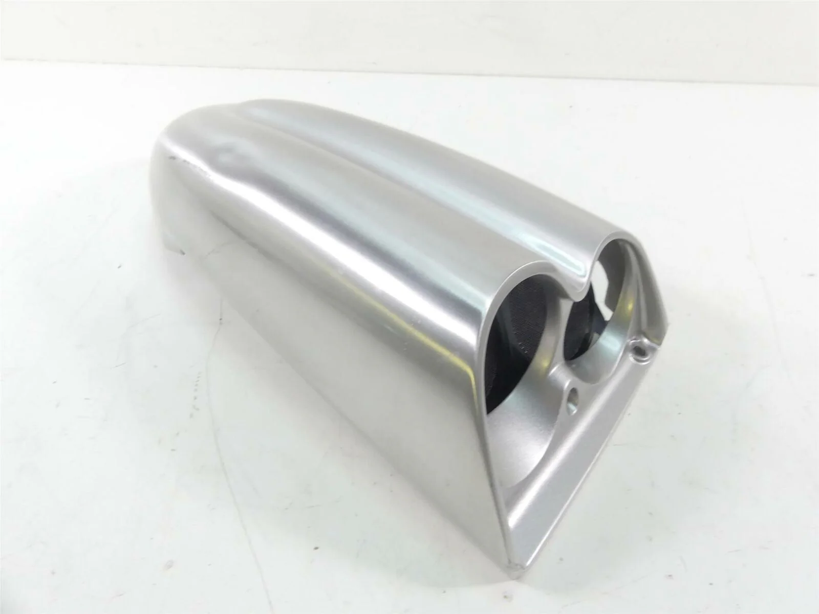 2020 Yamaha VMX17 1700 Left Air Scoop Ram Cover Fairing - Dent 2S3-21711-00-P1 - Image 3