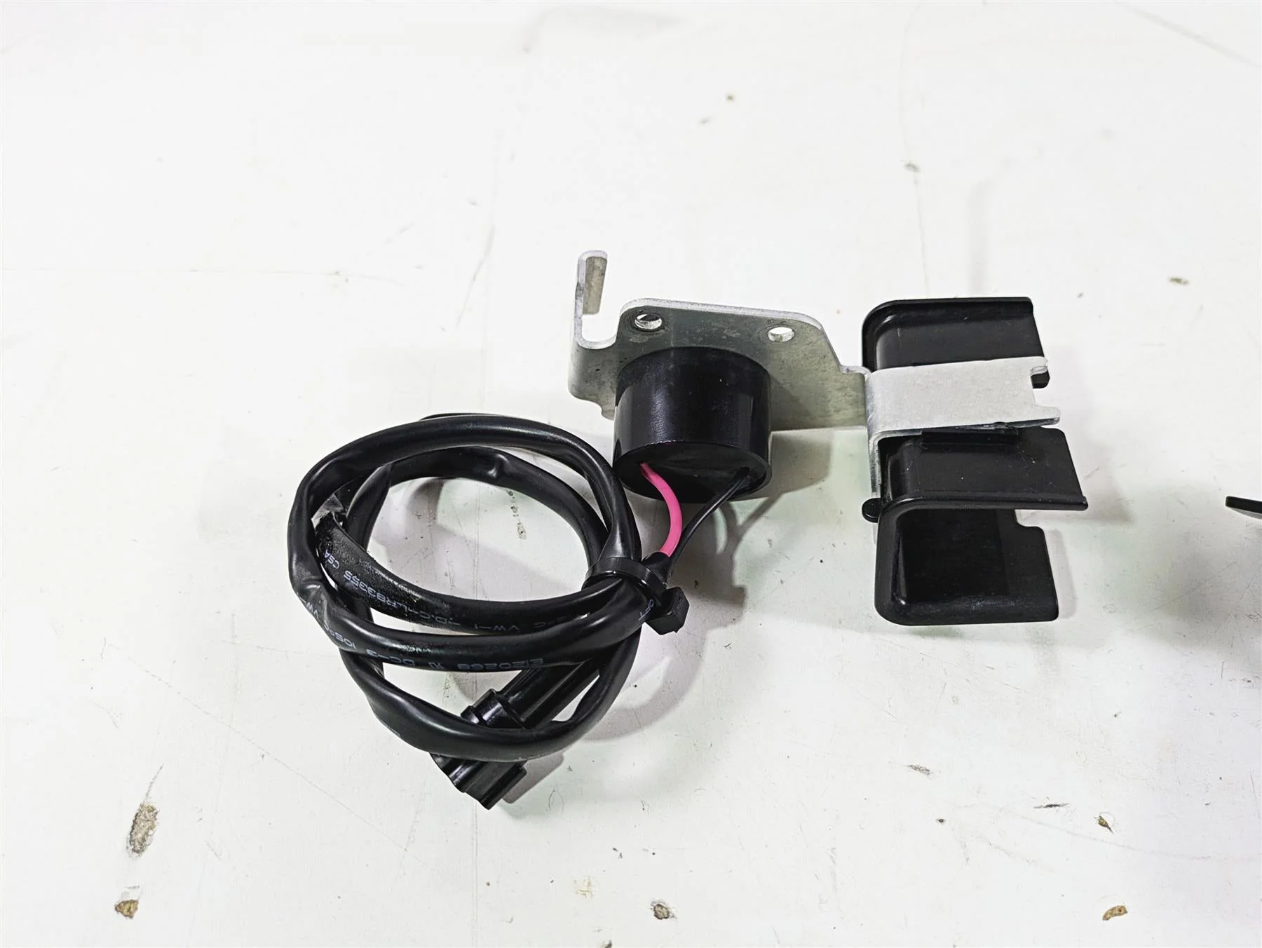 2020 Yamaha Waverunner VX1050 Deluxe Buzzer & Magnet Sensor F1S-68341-00-00 - Image 8