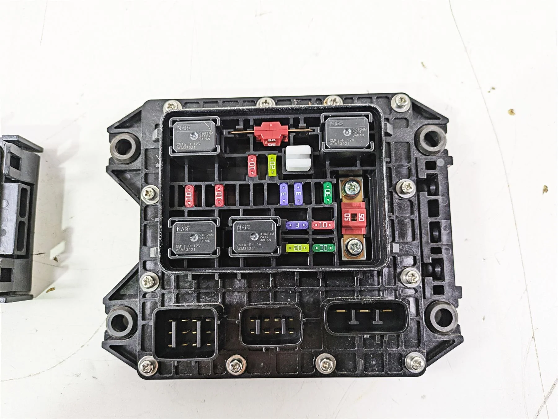 2020 Yamaha Waverunner VX1050 Deluxe Fuse Box Panel  6EX-82170-01-00 - Image 2