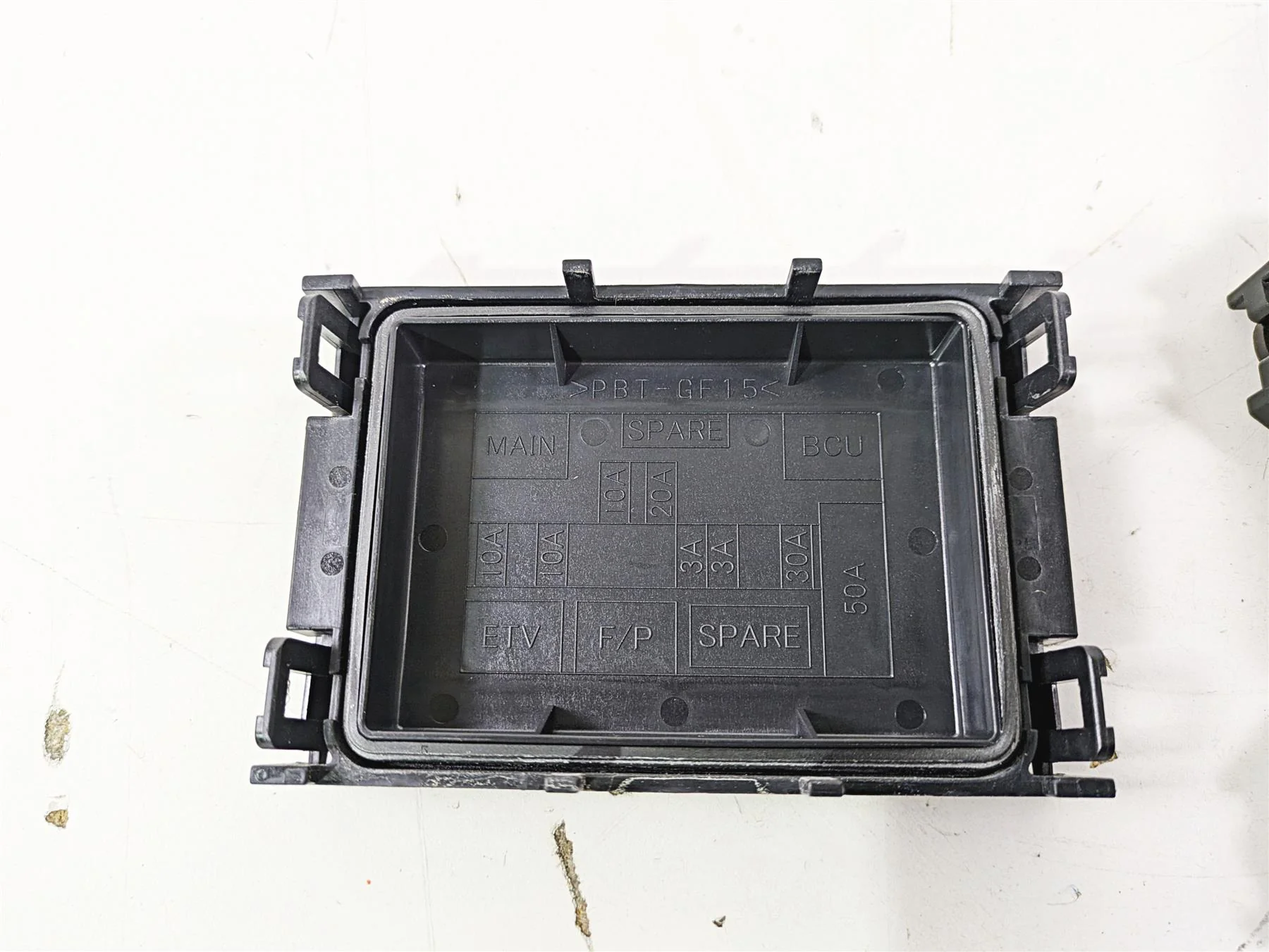 2020 Yamaha Waverunner VX1050 Deluxe Fuse Box Panel  6EX-82170-01-00 - Image 3