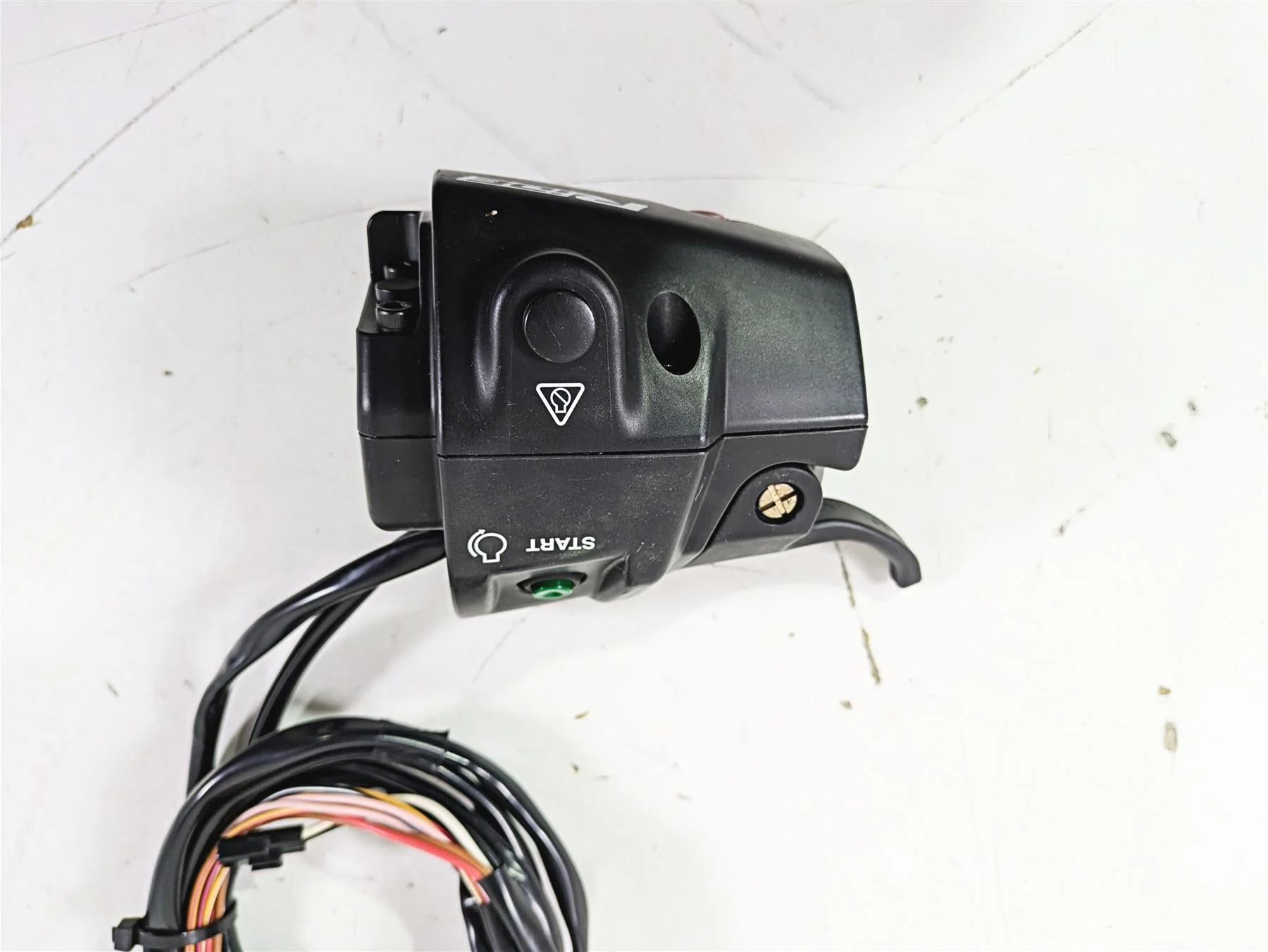 2020 Yamaha Waverunner VX1050 Deluxe Left Hand Control Switch F2X-68310-01-00 - Image 5