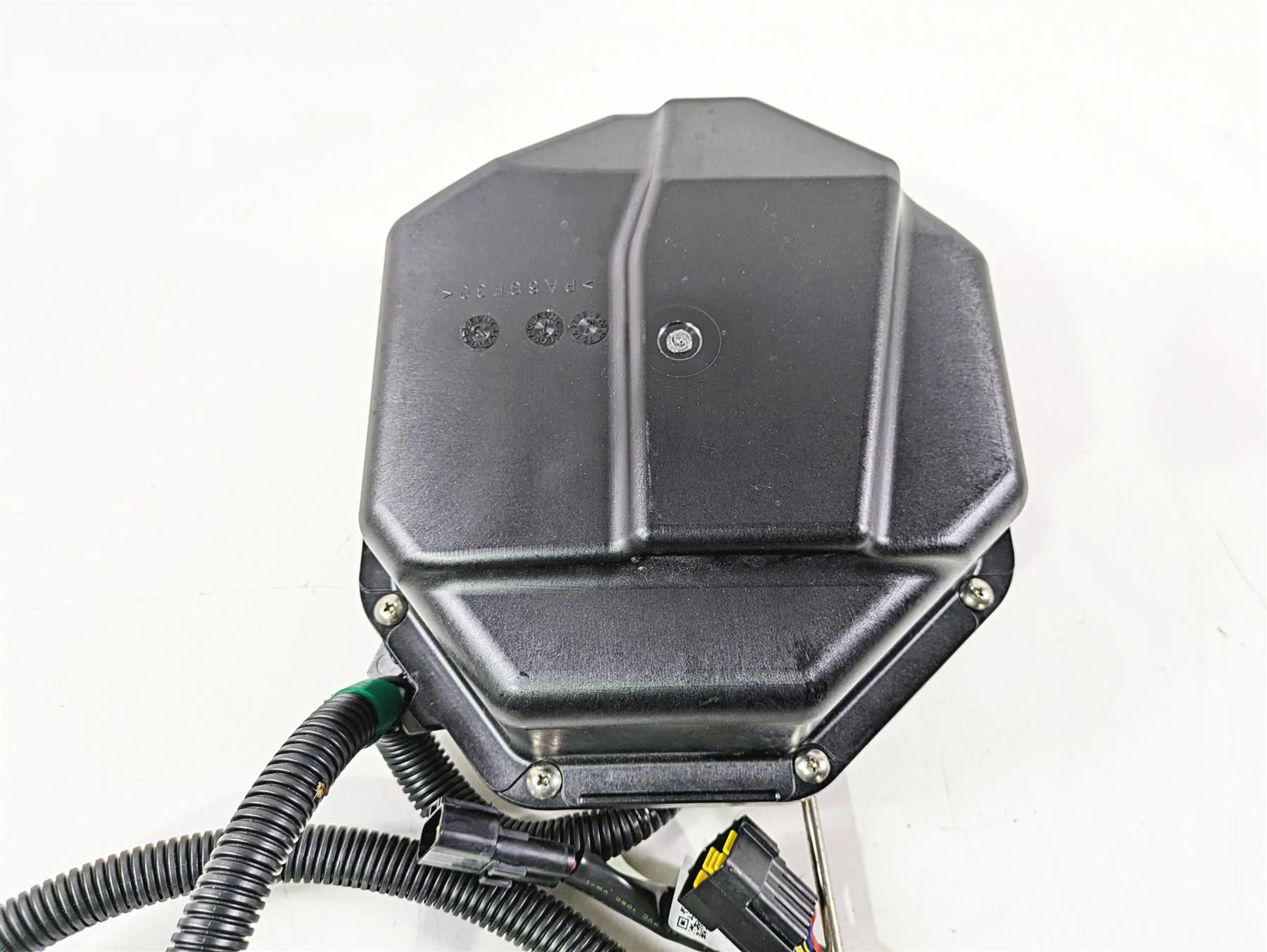 2020 Yamaha Waverunner VX1050 Deluxe Reverse Control Motor & Box F4G-6140B-03-00 - Image 4