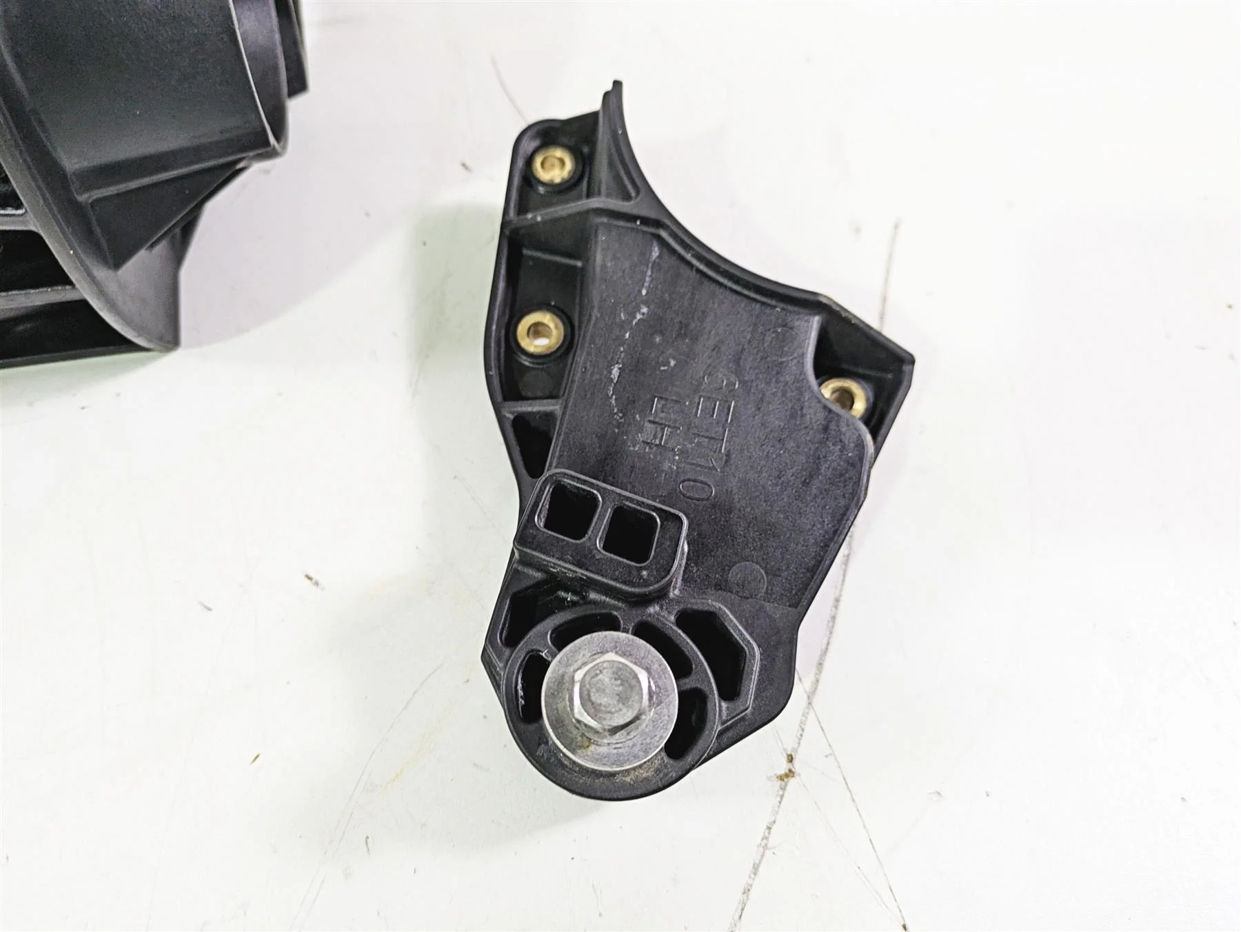 2020 Yamaha Waverunner VX1050 Deluxe Reverse Gate Set 6ET-R1314-10-00 - Image 5